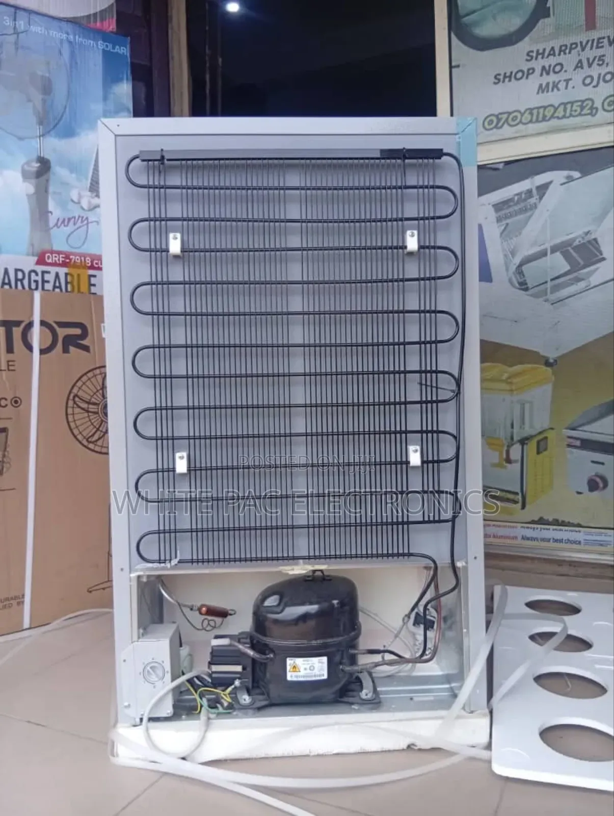 Lg Upright Standing Freezer 3 Steps ( Fast In Maker Ice Block ) 2 Yrs