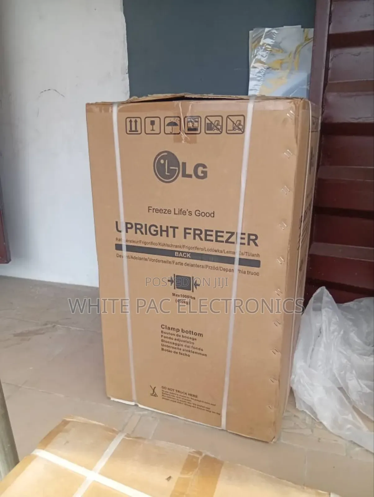 Brand New Lg Standing Upright Freezer 3 Steps Super Ice Block Maker