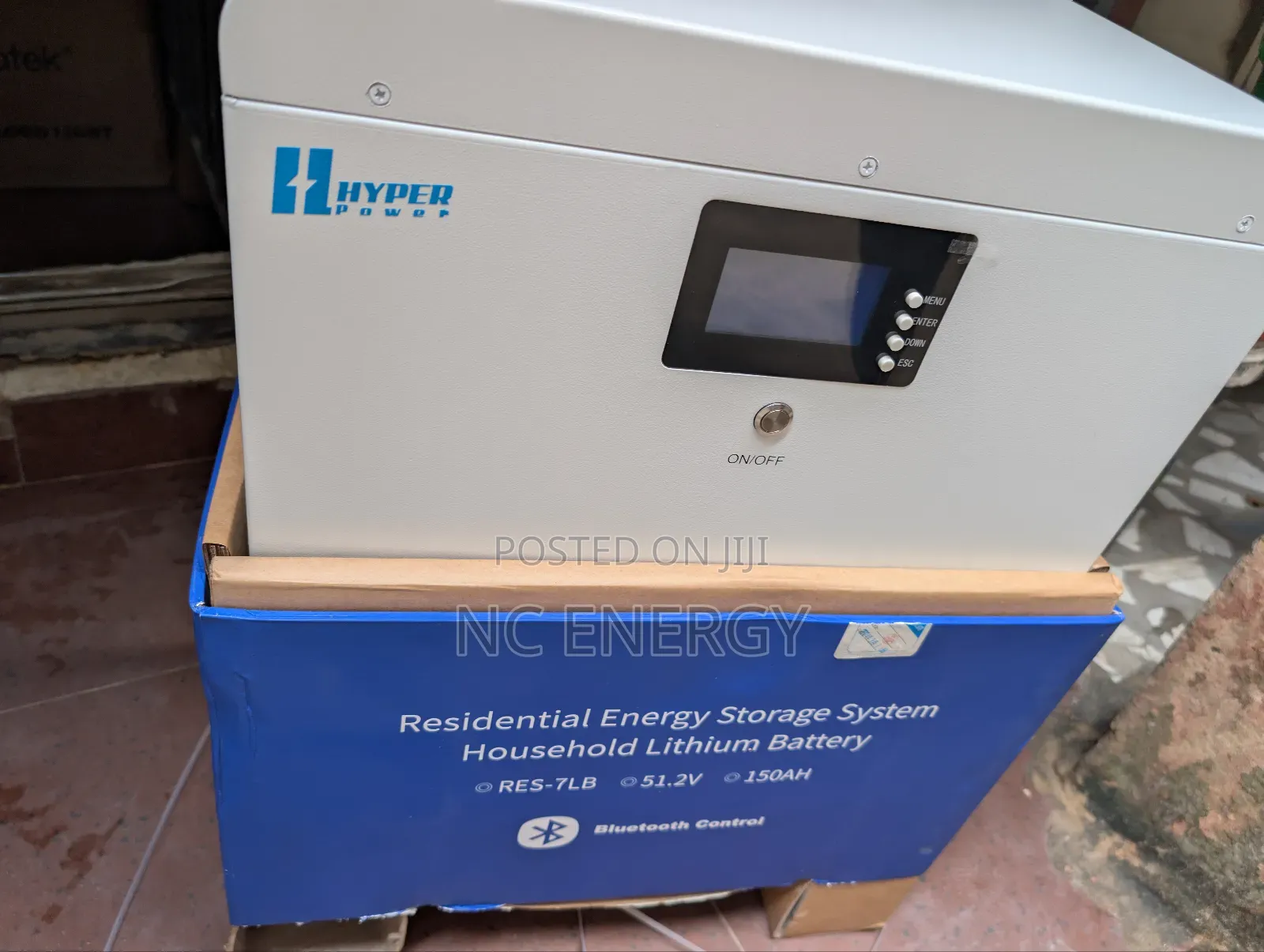 Hyper Lifepo4  Battery  5years Warranty.
