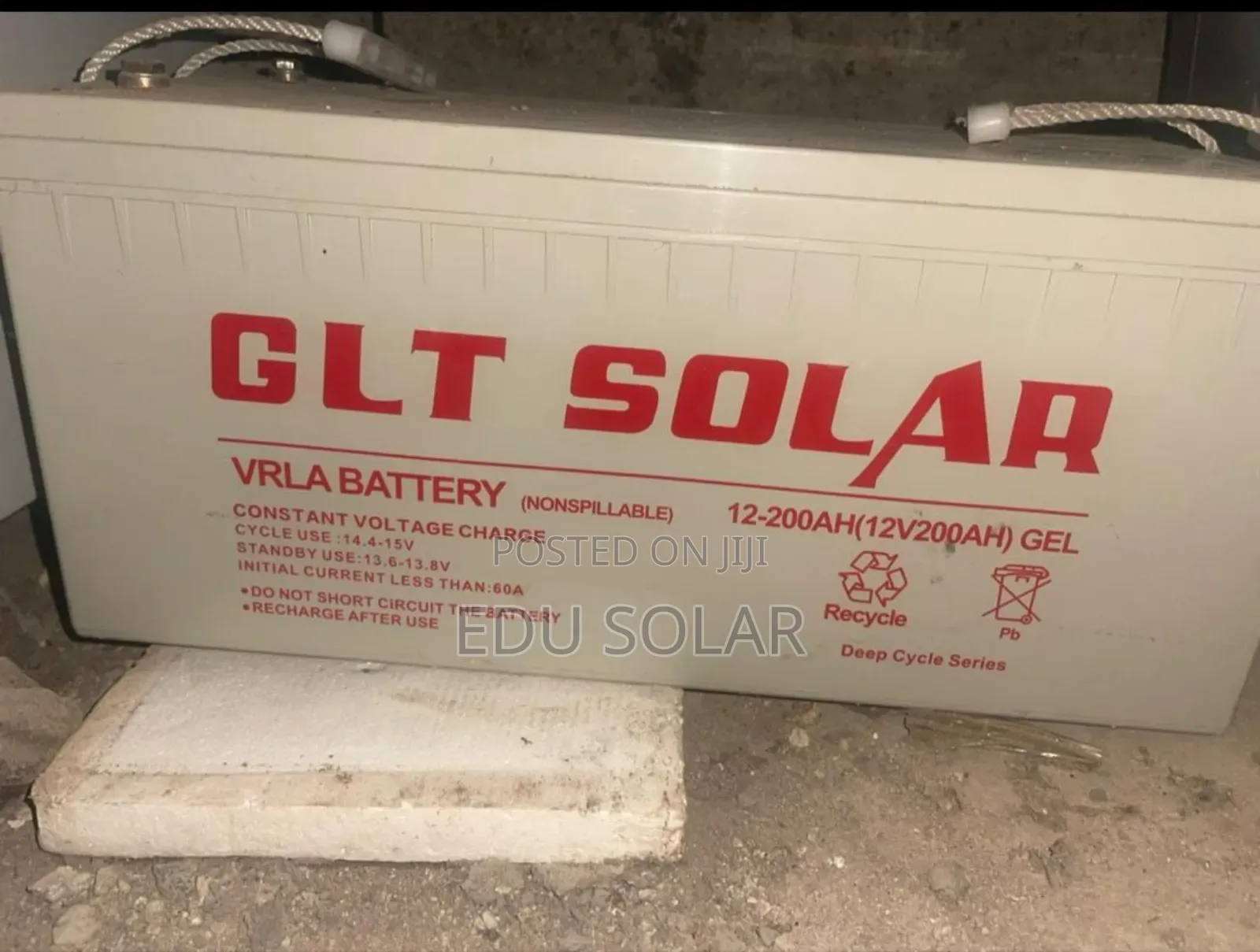 Solar  Battery Drycell 200a 12v