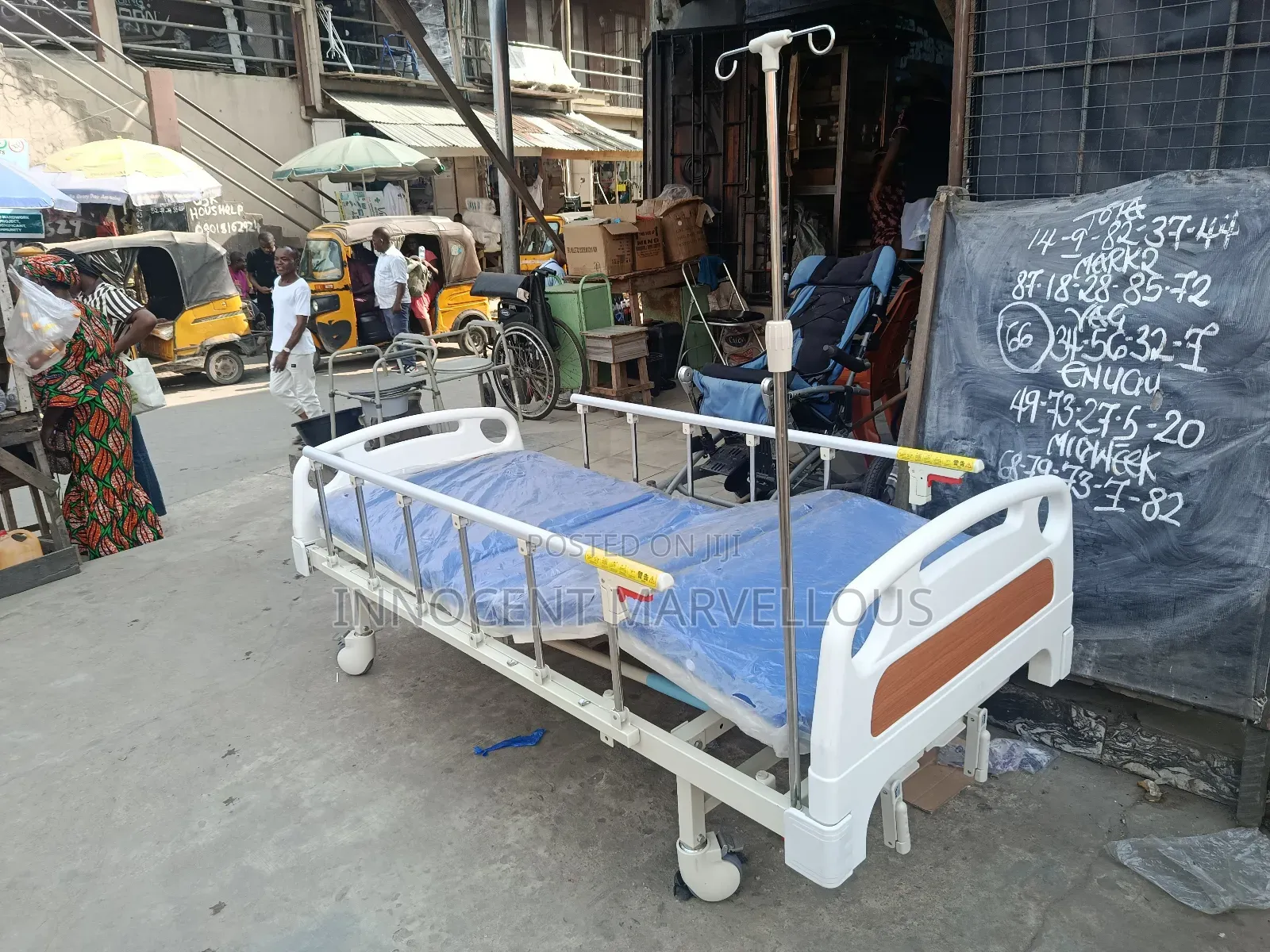 2 Crank With Mattress Bed