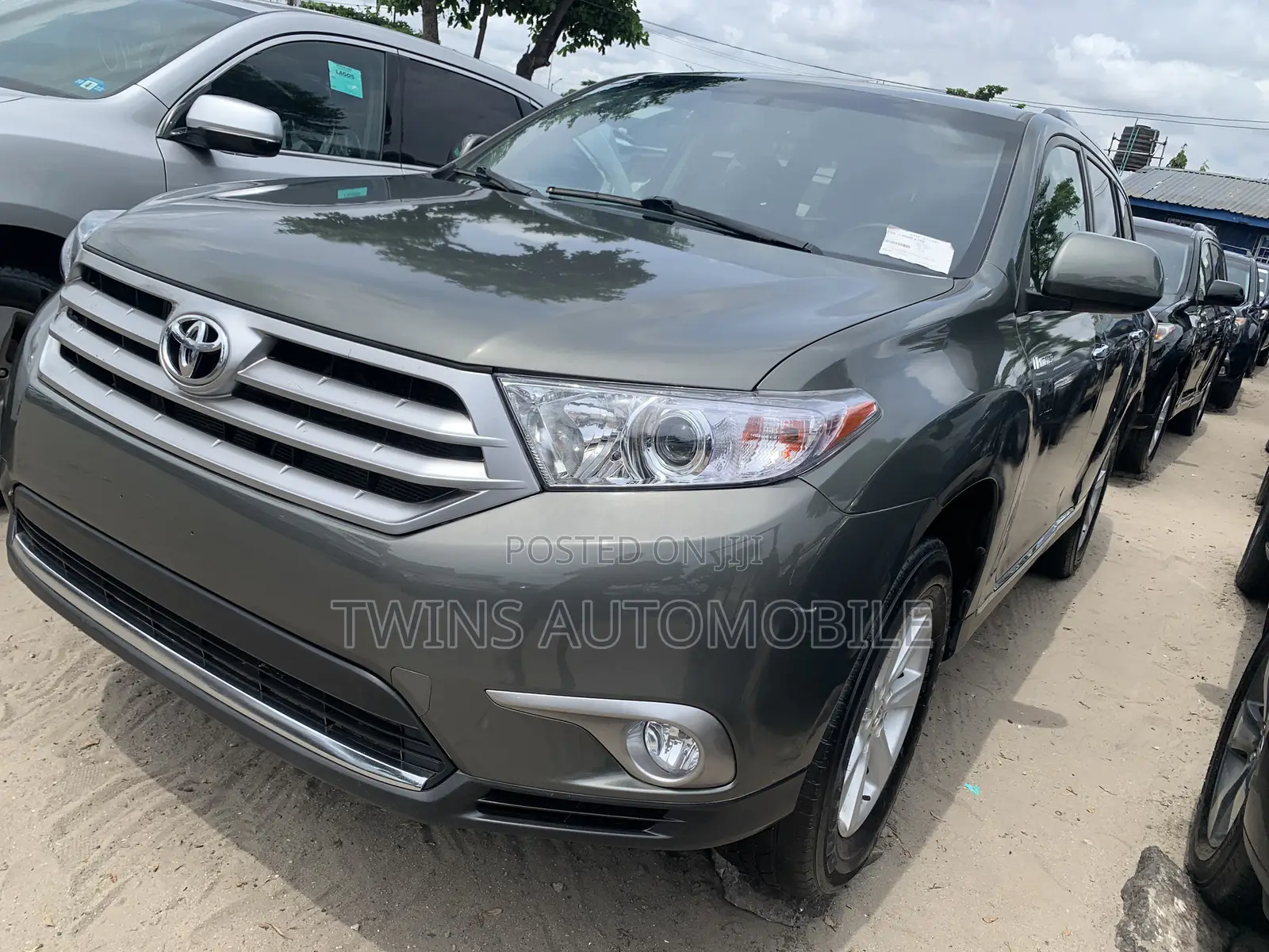 Toyota Highlander Limited 3.5l 4WD 2013 Green