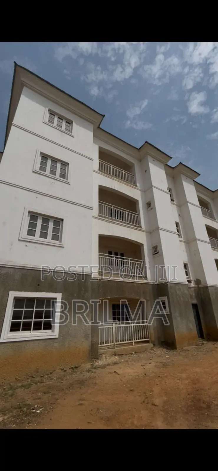 10units of 3/2/1 Bedrooms in Kaura