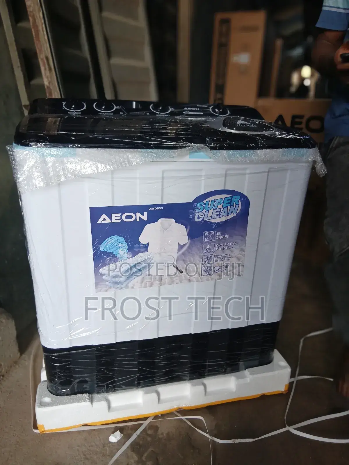 Aeon 13kg Semi Automatic Twin Tub Washing Machine.