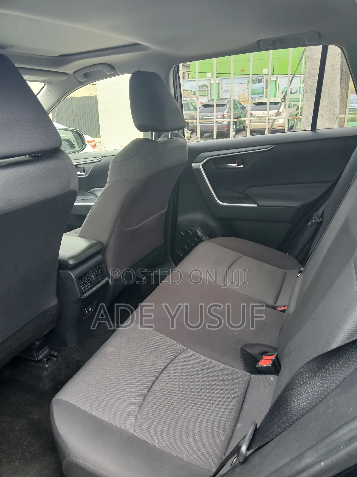 Toyota RAV4 XLE AWD 2019 Black