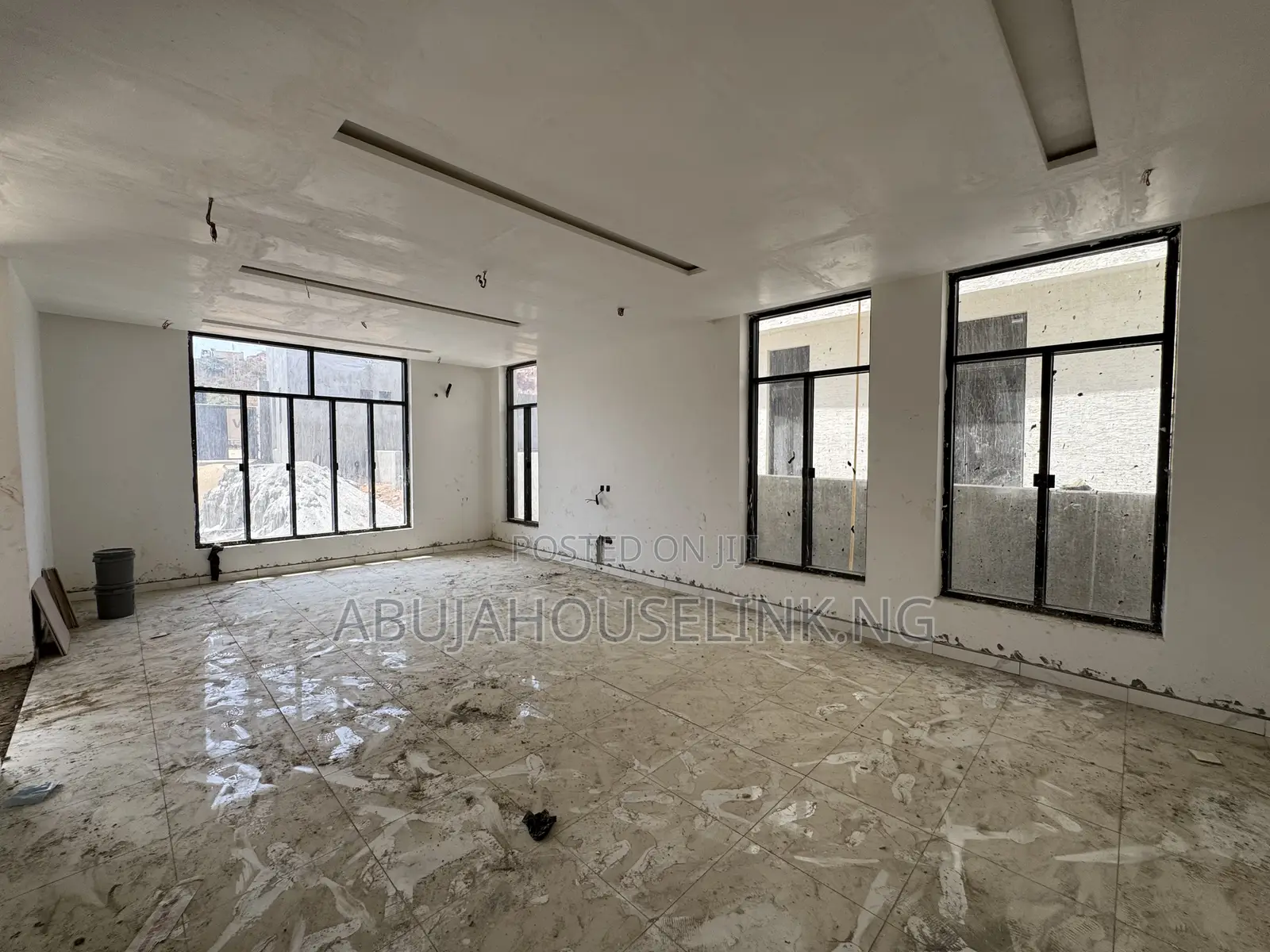 6bdrm Duplex in Asokoro Main Abuja for sale
