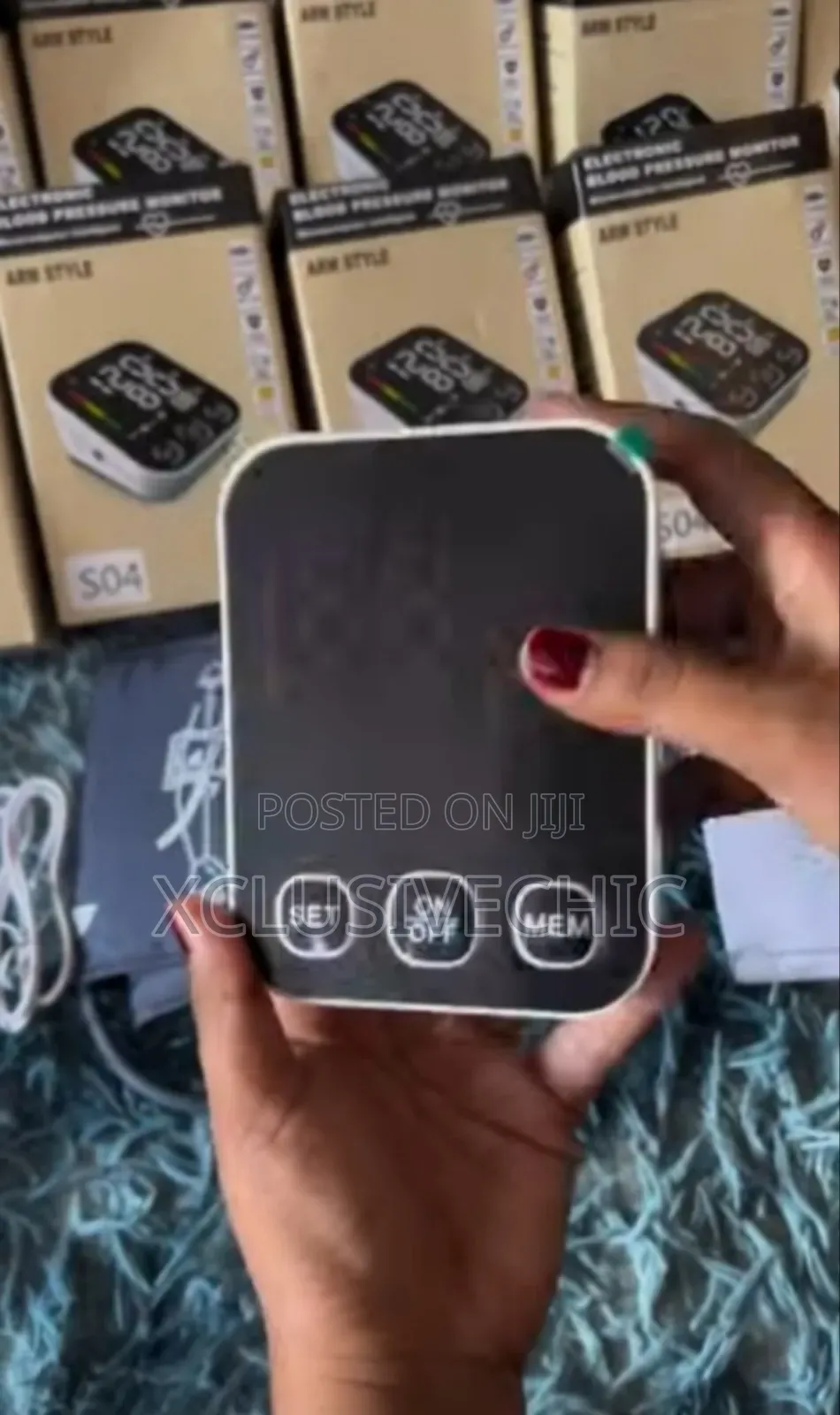 Rechargeable Led Light Intelligent Upper Arm Blood Pressure Monitor