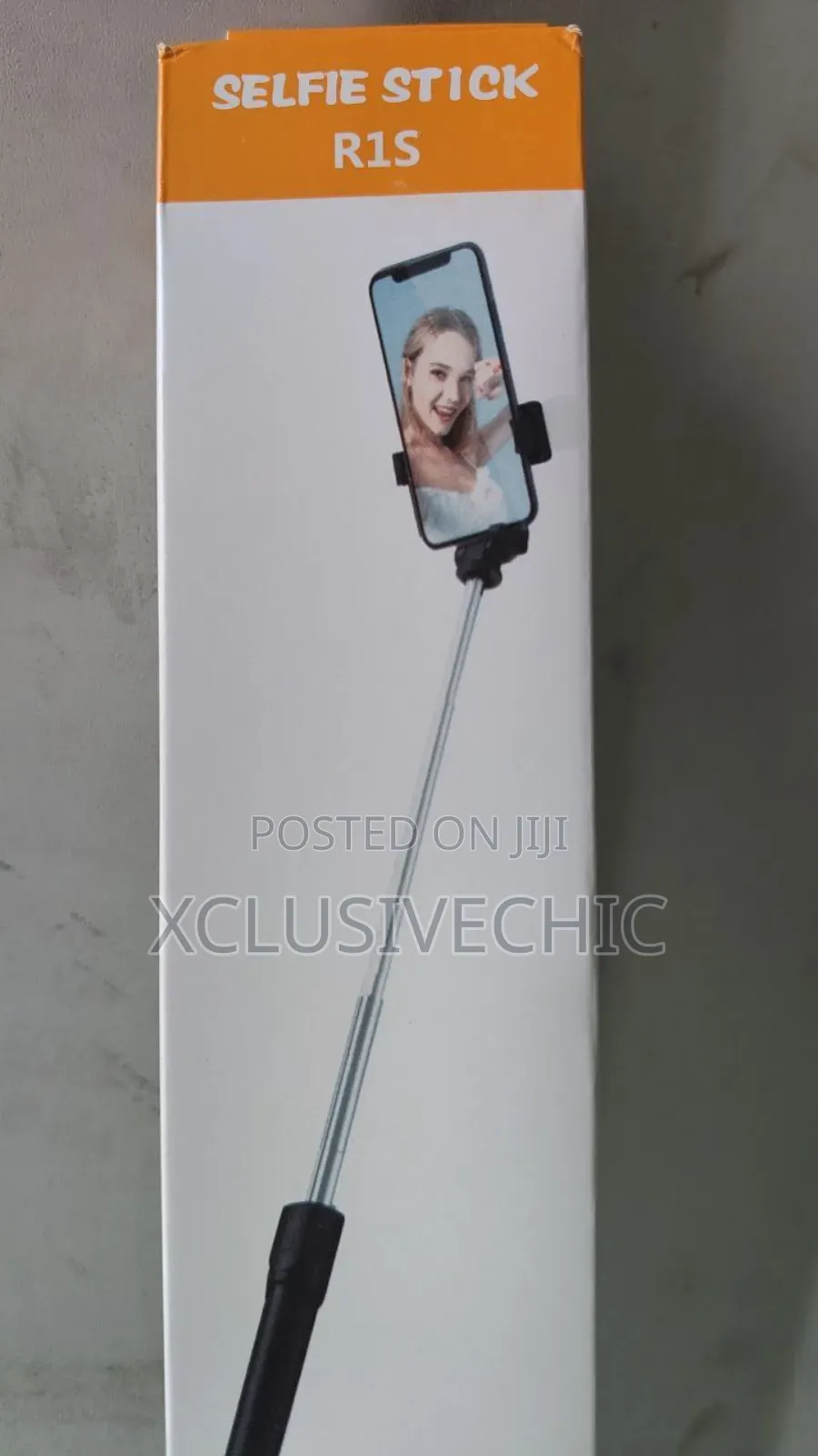 Small Selfie Stick With Light