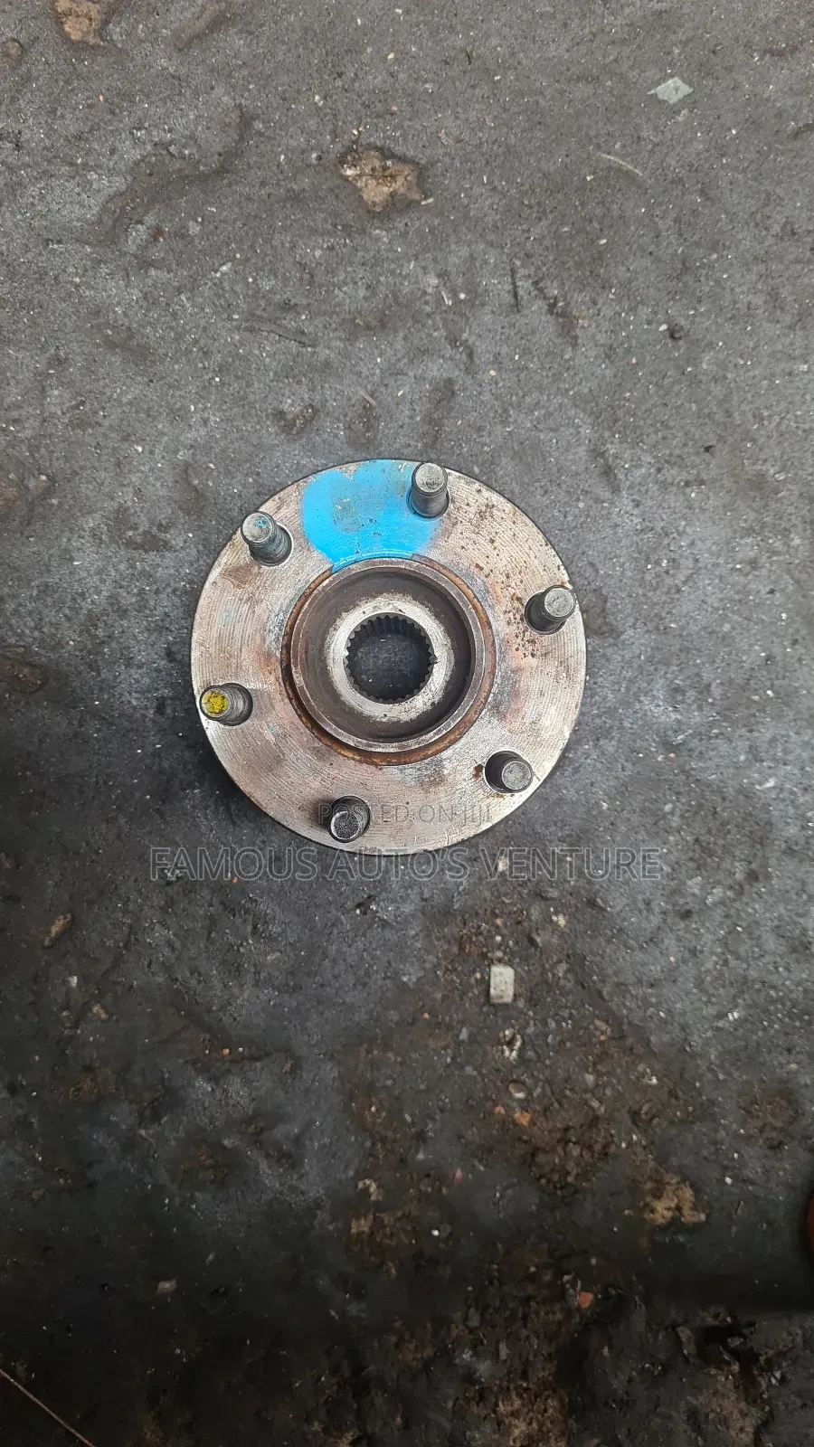 Hub Nissan Pathfinder 4.0 2005/2006