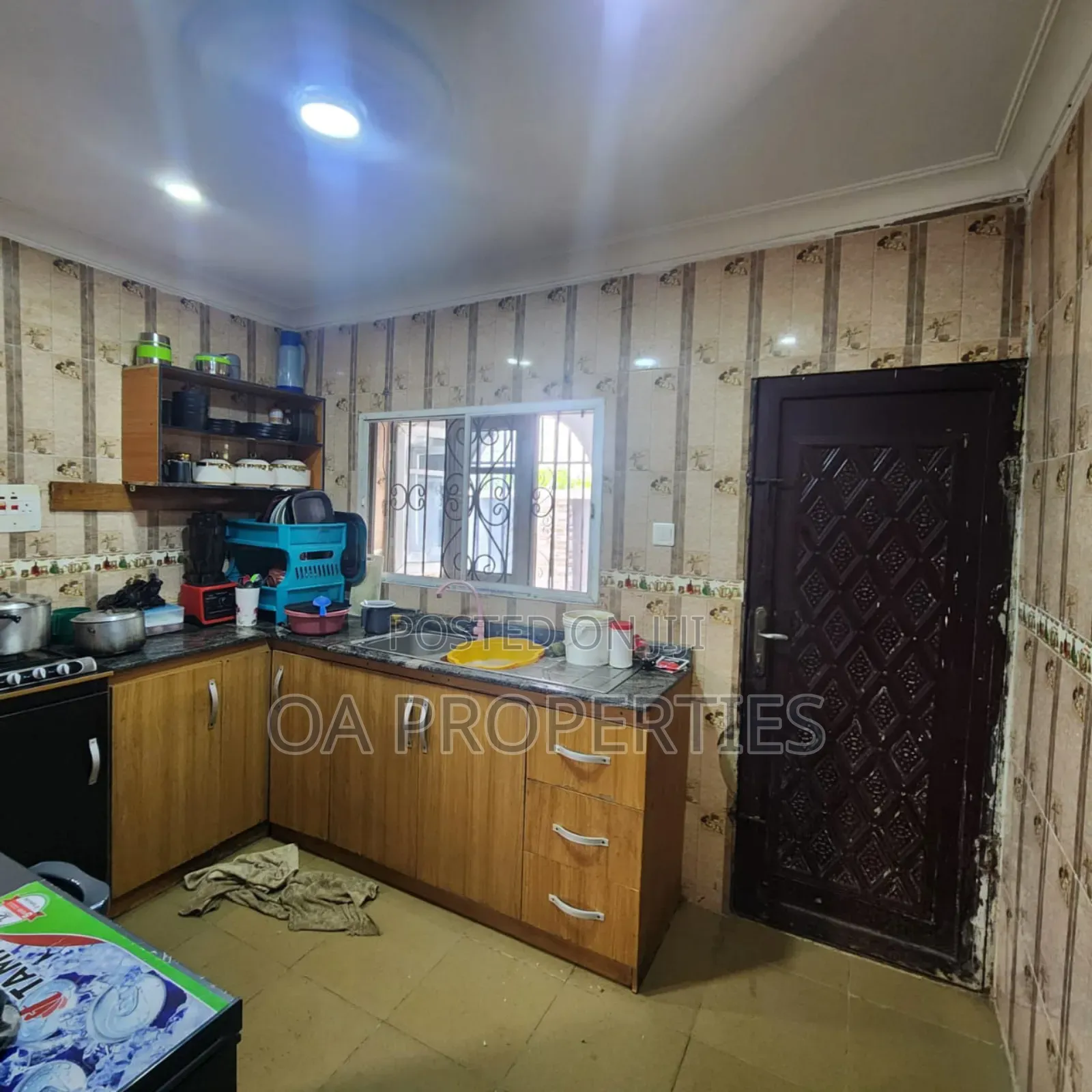 3bdrm Bungalow in Ibadan for sale