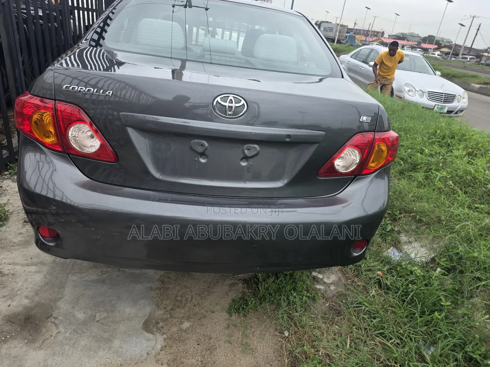 Toyota Corolla 2010 Gray