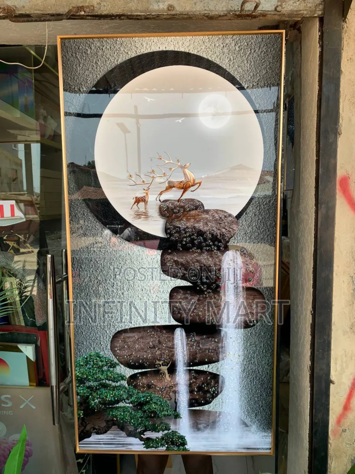 Ultramodern Acrylic Stoned Frame