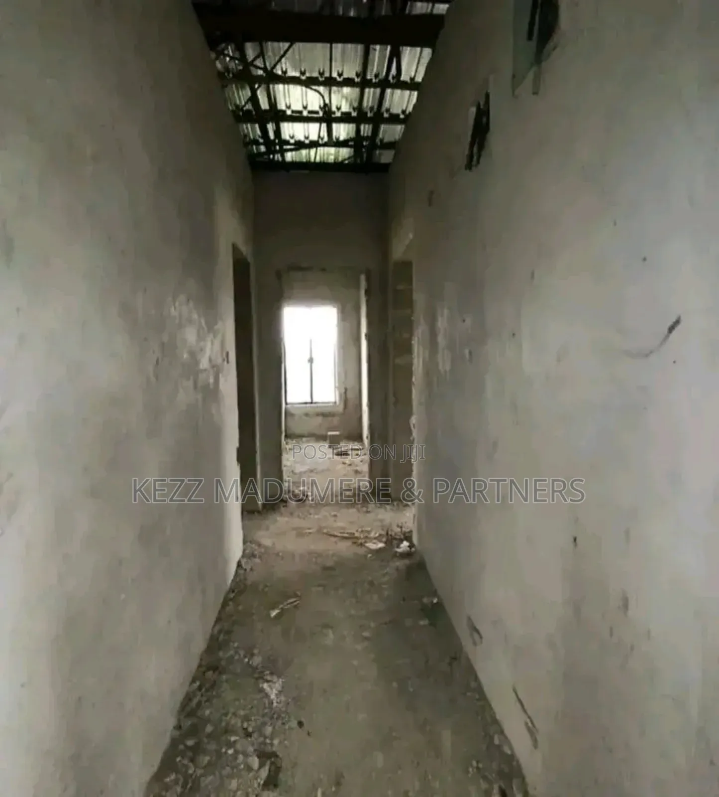4bdrm Duplex in New Road, Ada George for sale