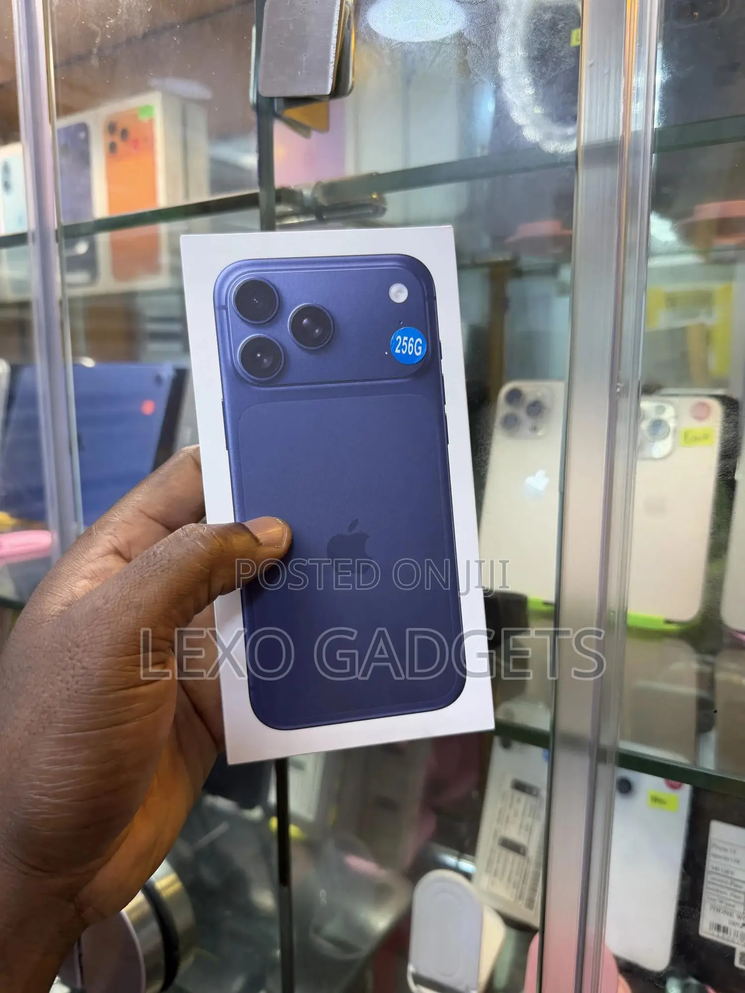 New Apple iPhone 17 Pro Max 256 GB Blue