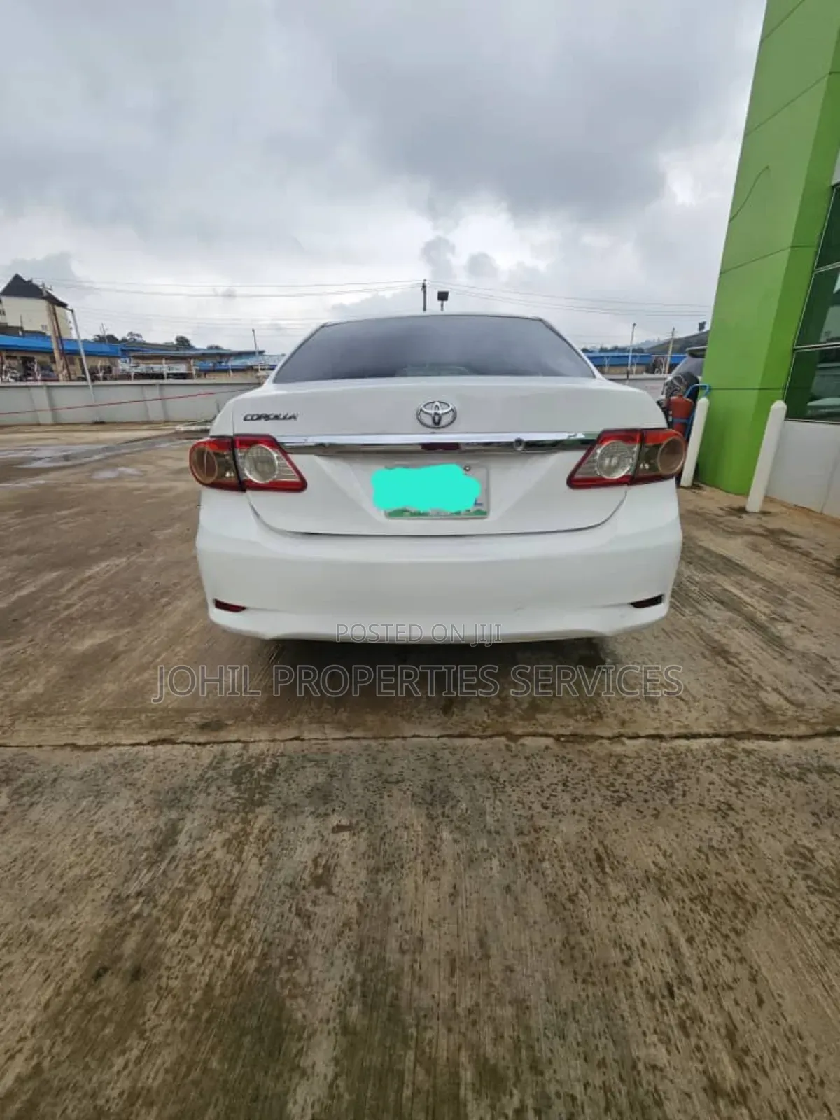 Toyota Corolla LE 4dr Sedan (1.8L 4cyl 4A) 2013 Red