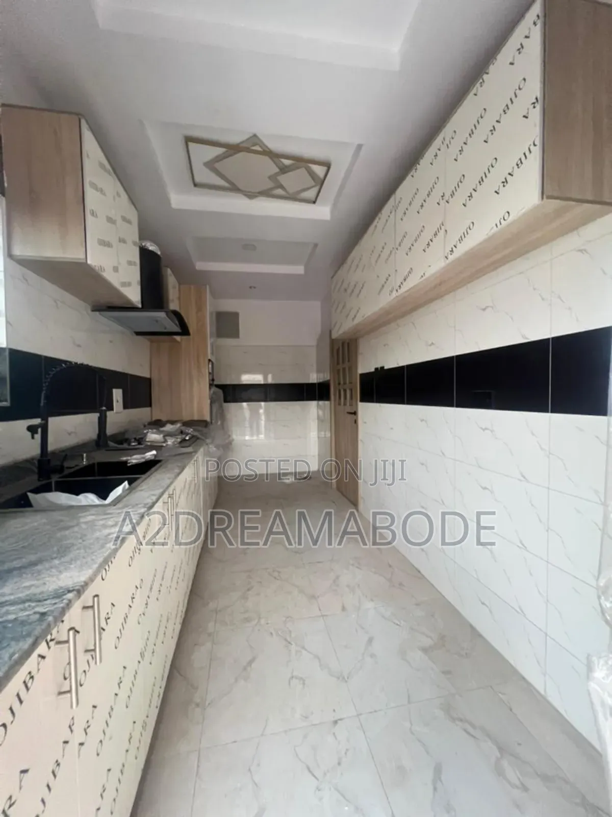 4bdrm Duplex in Magodo Phase 1 for sale