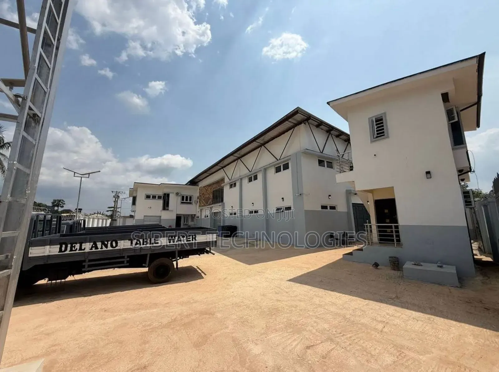 Super Standard Water Factory for Sale