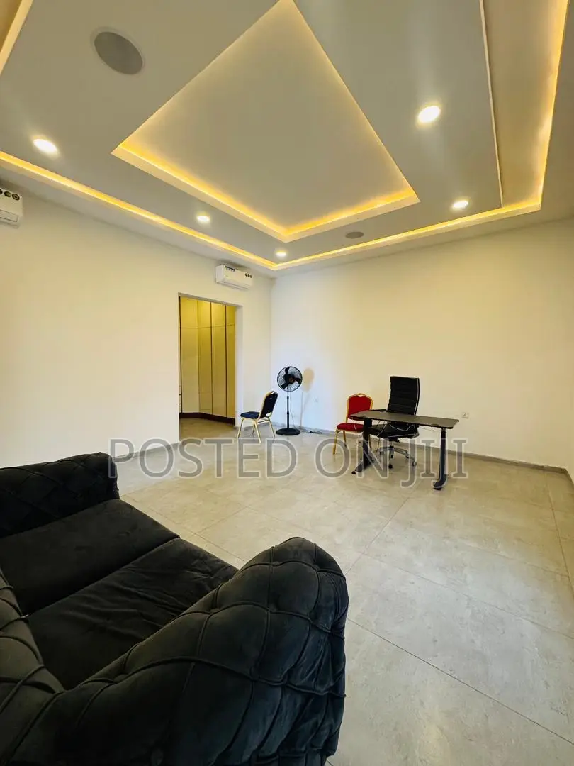 4bdrm Duplex in Admiralty, Lekki Phase 1 for rent