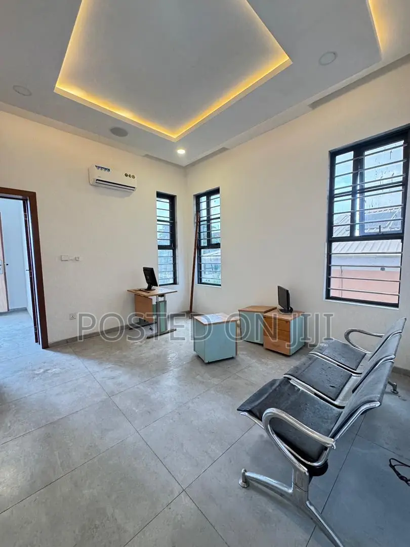 4bdrm Duplex in Admiralty, Lekki Phase 1 for rent