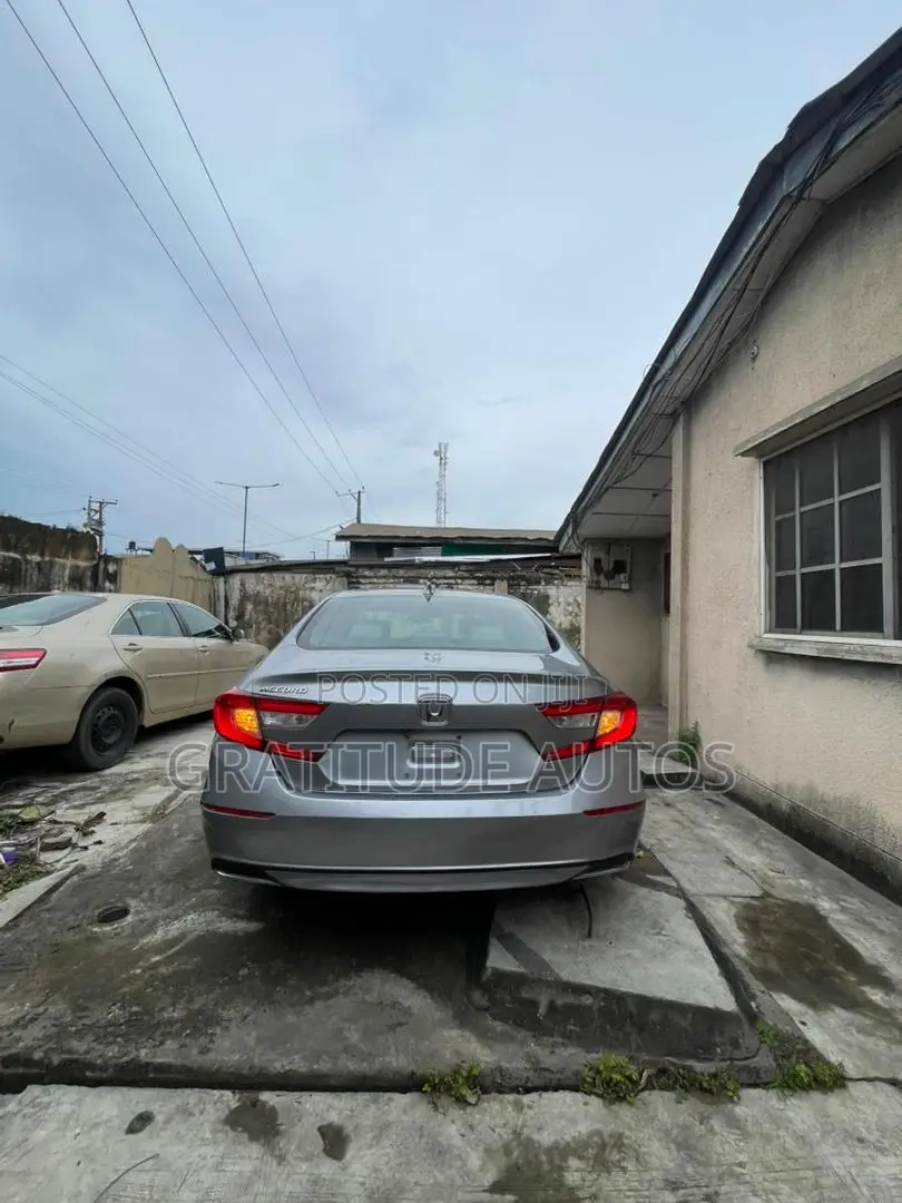 Honda Accord Sport (1.5L 4cyl Turbo CVT) 2019 Silver