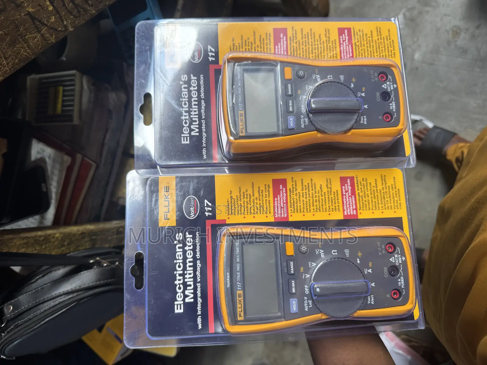 Fluke 117 Digital Multimeter With Intergrated Voltage Detection