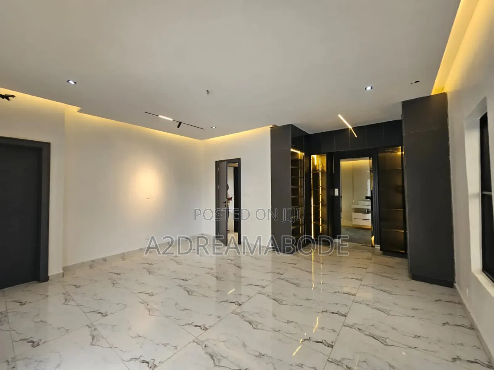 5bdrm Duplex in Magodo Phase 2 for sale