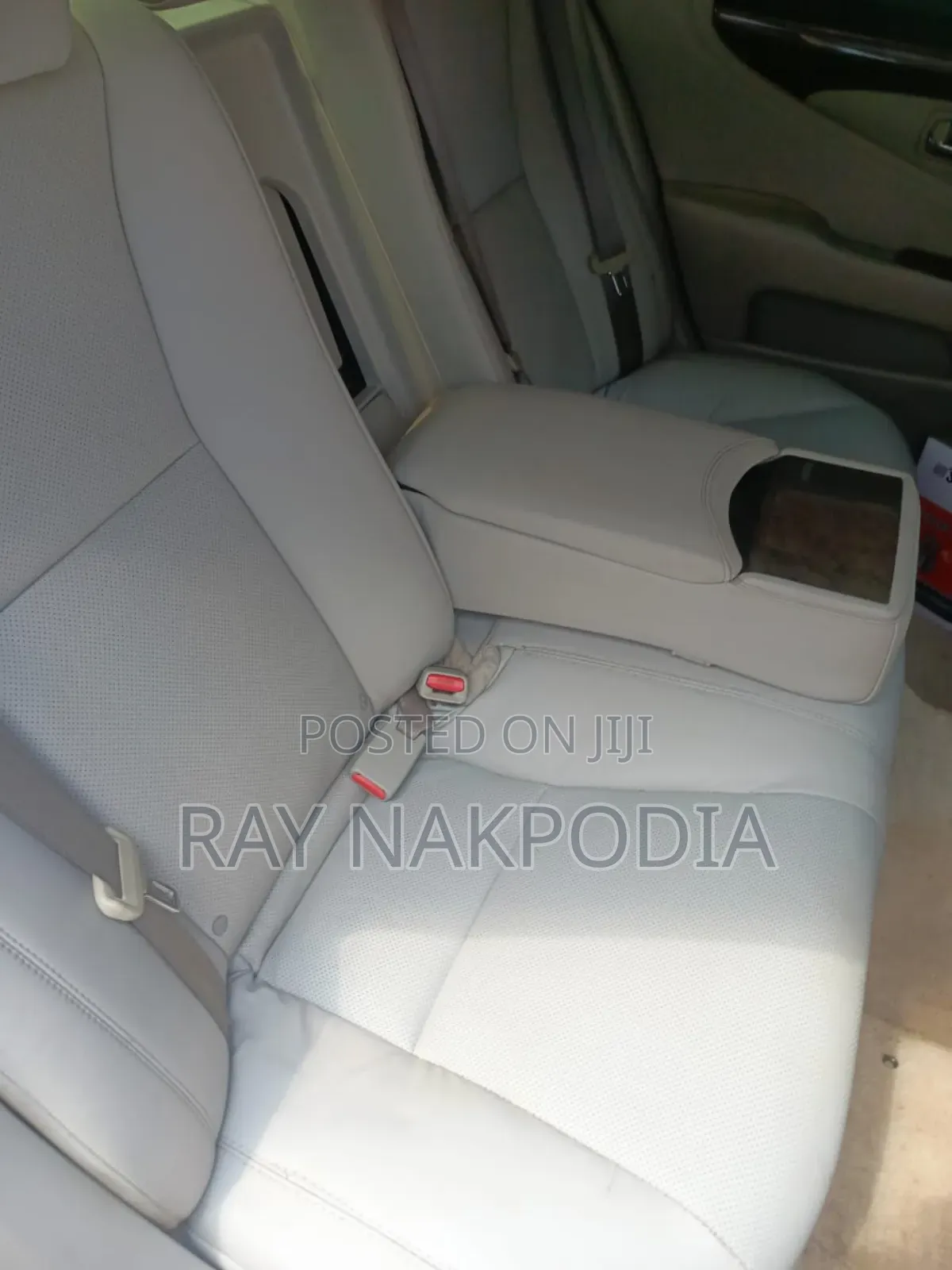 Lexus LS 460 L Luxury Sedan 2007 Silver