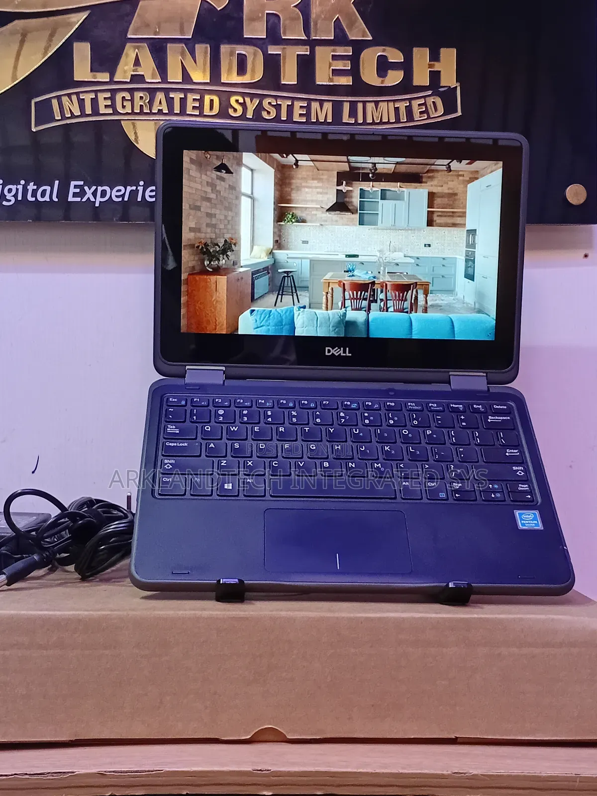 Laptop Dell Latitude 3590 8GB Intel Pentium SSD 256GB