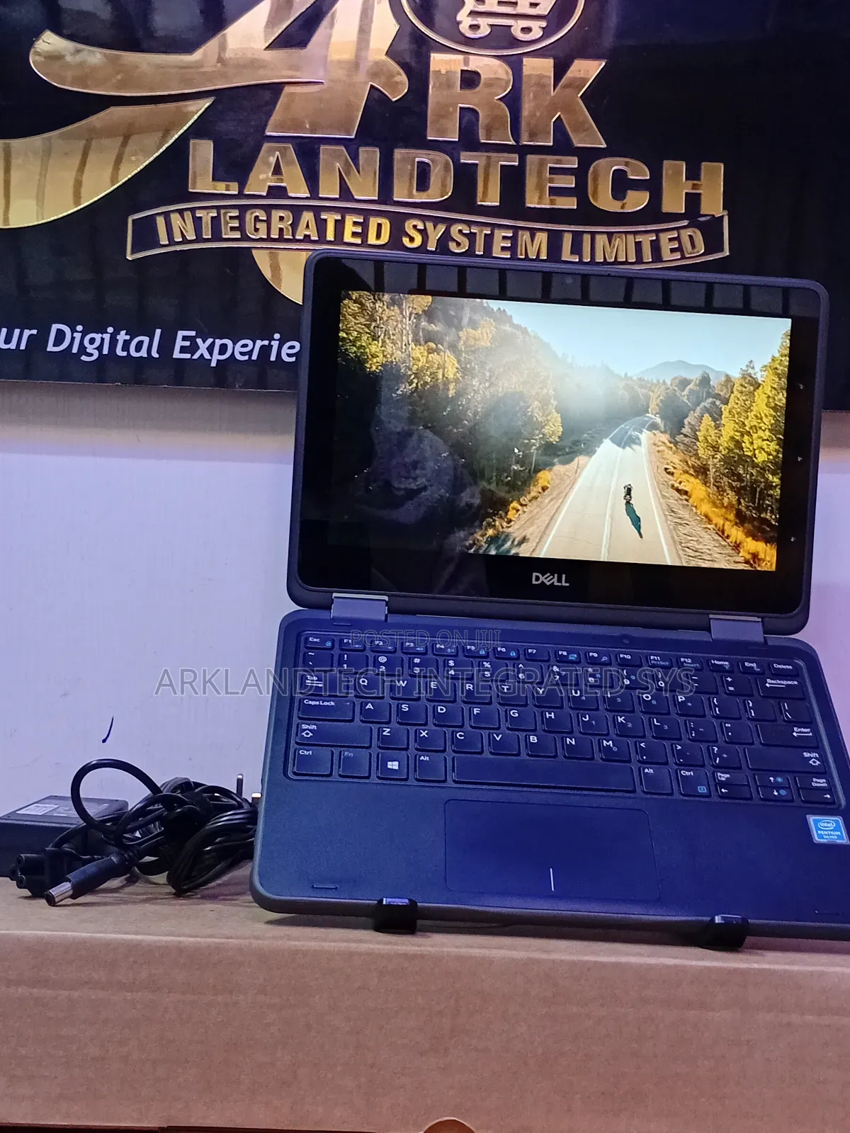 Laptop Dell Latitude E3350 8GB Intel Pentium SSD 128GB