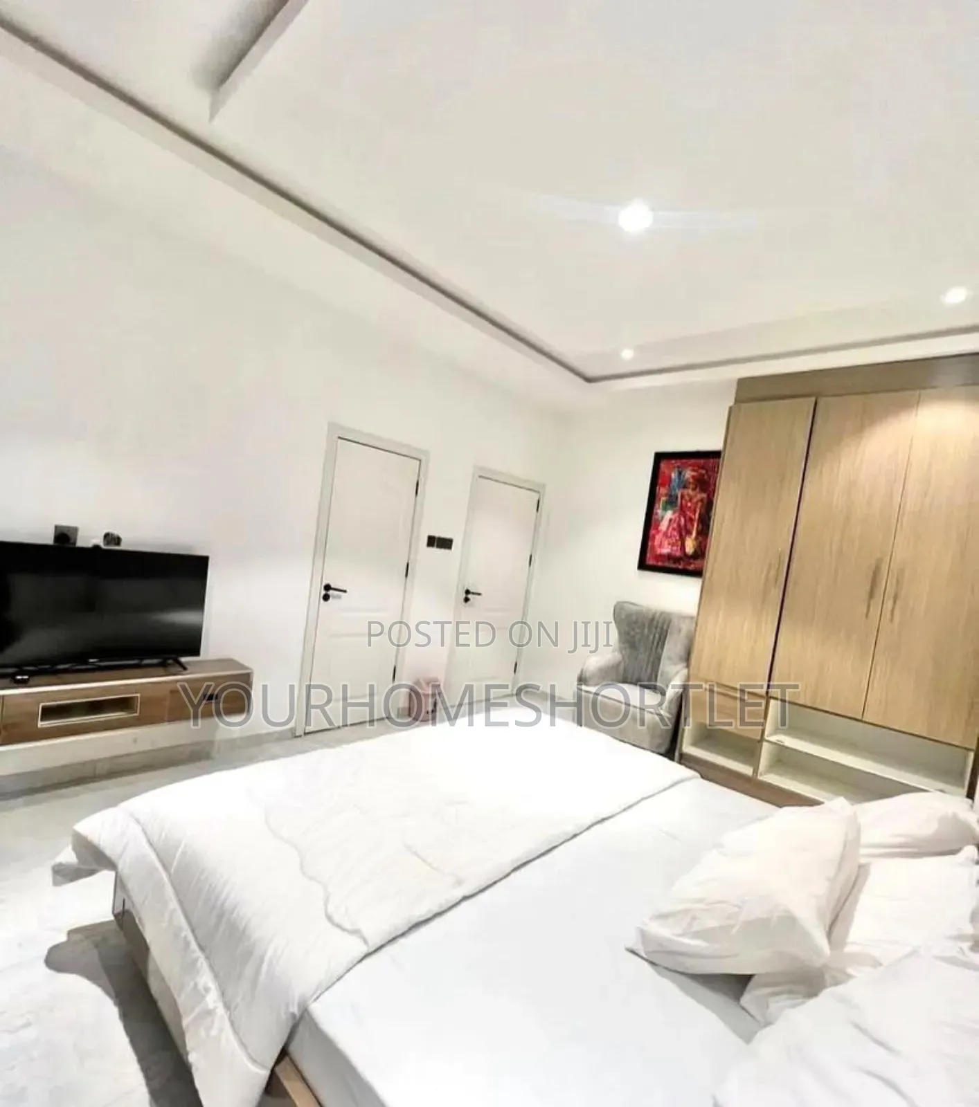 3 /2 Luxury Apartment