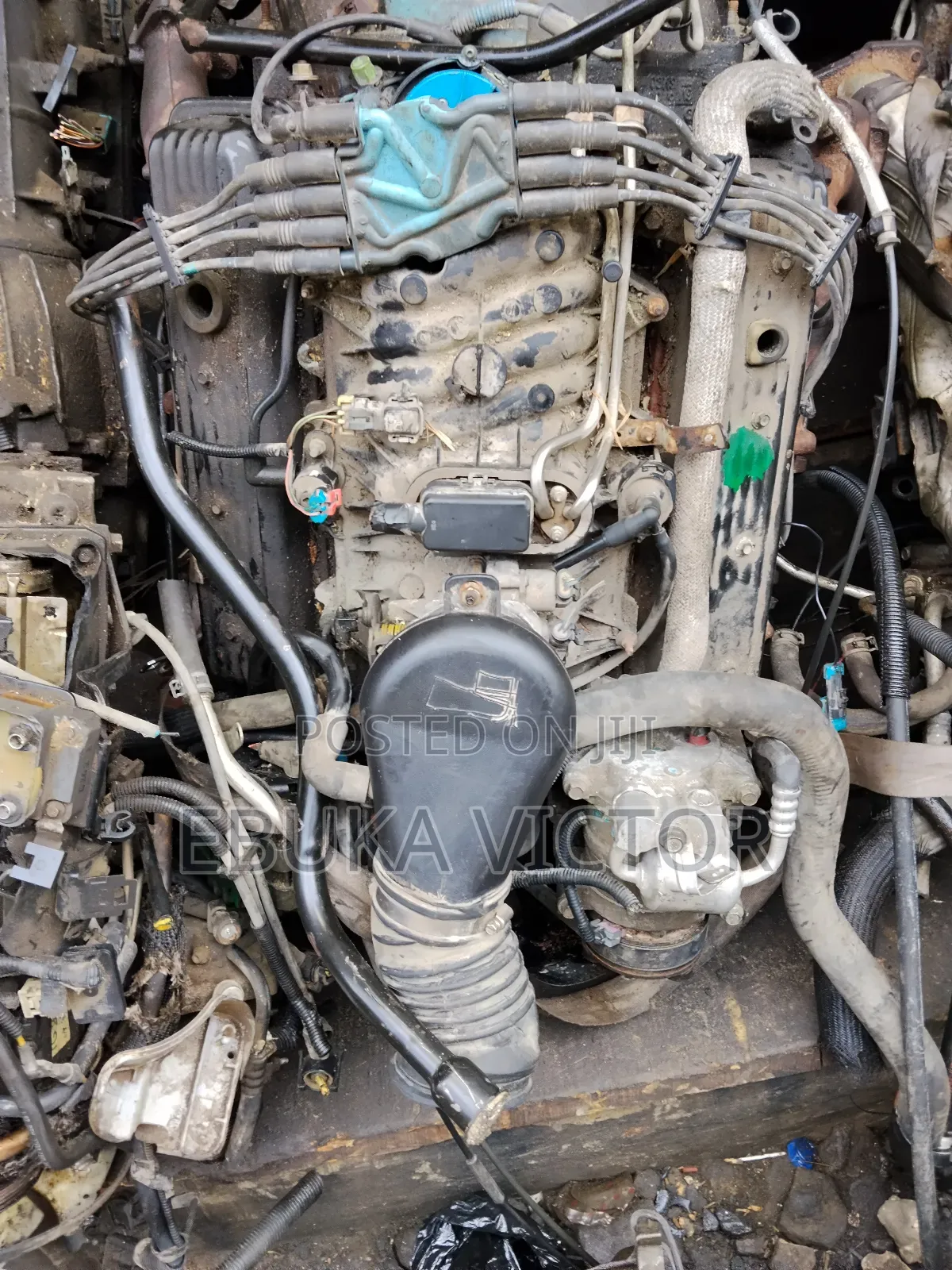 Engine and Gearbox Chevrolet Express Old Model