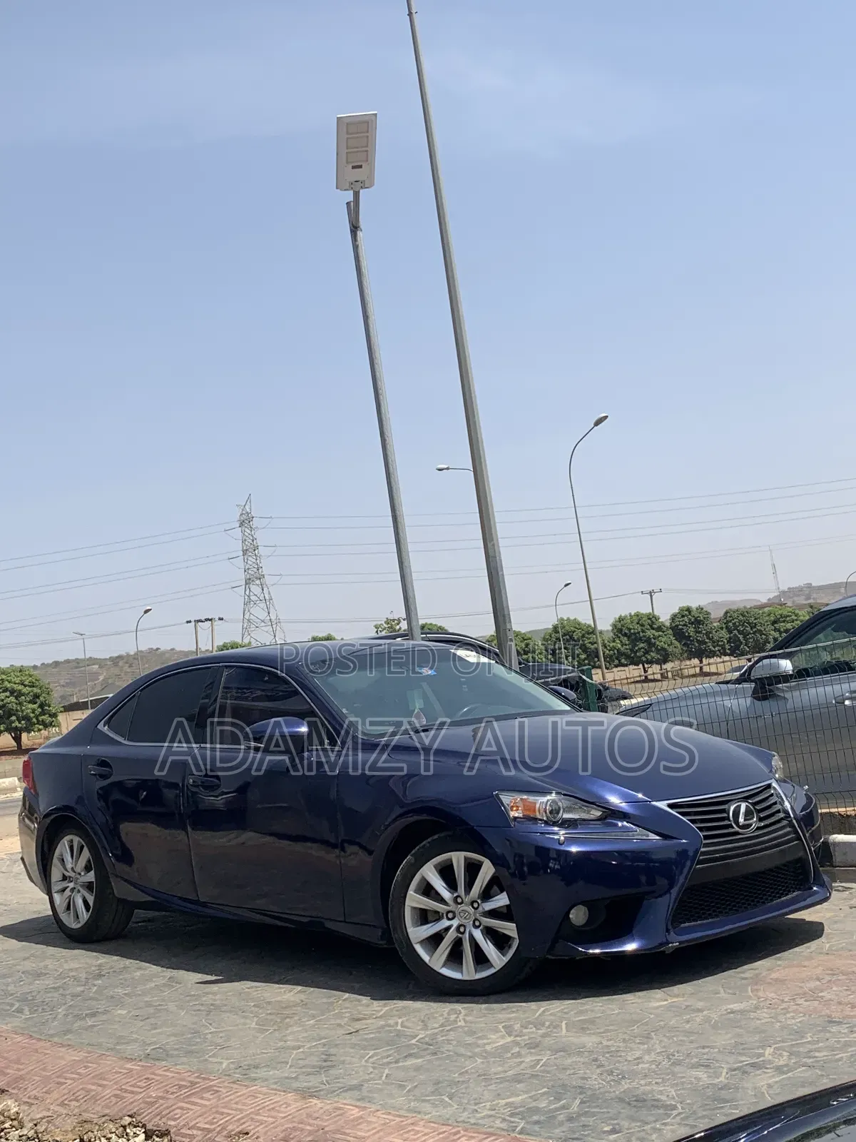 Lexus IS 2014 Blue