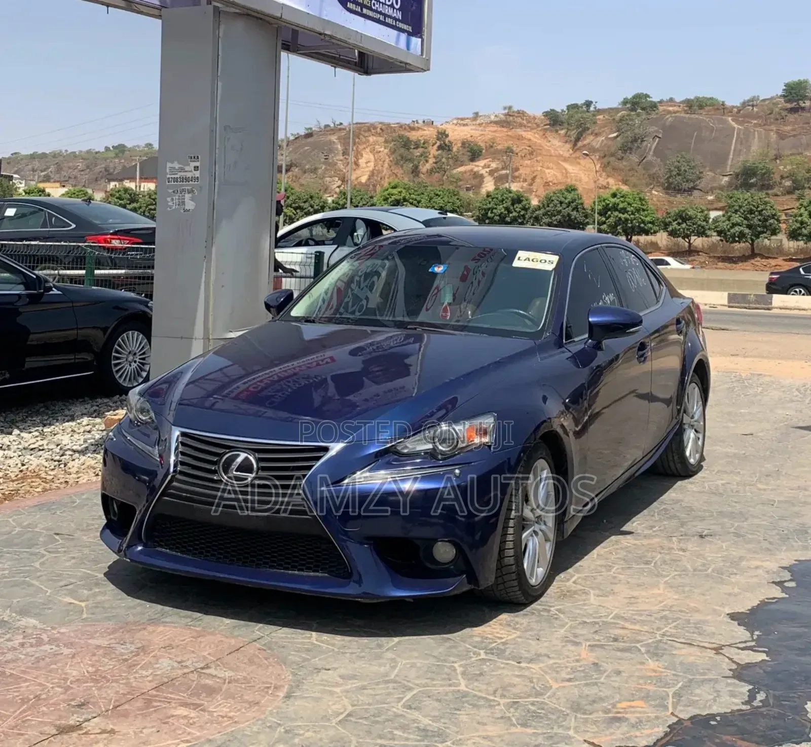 Lexus IS 2014 Blue