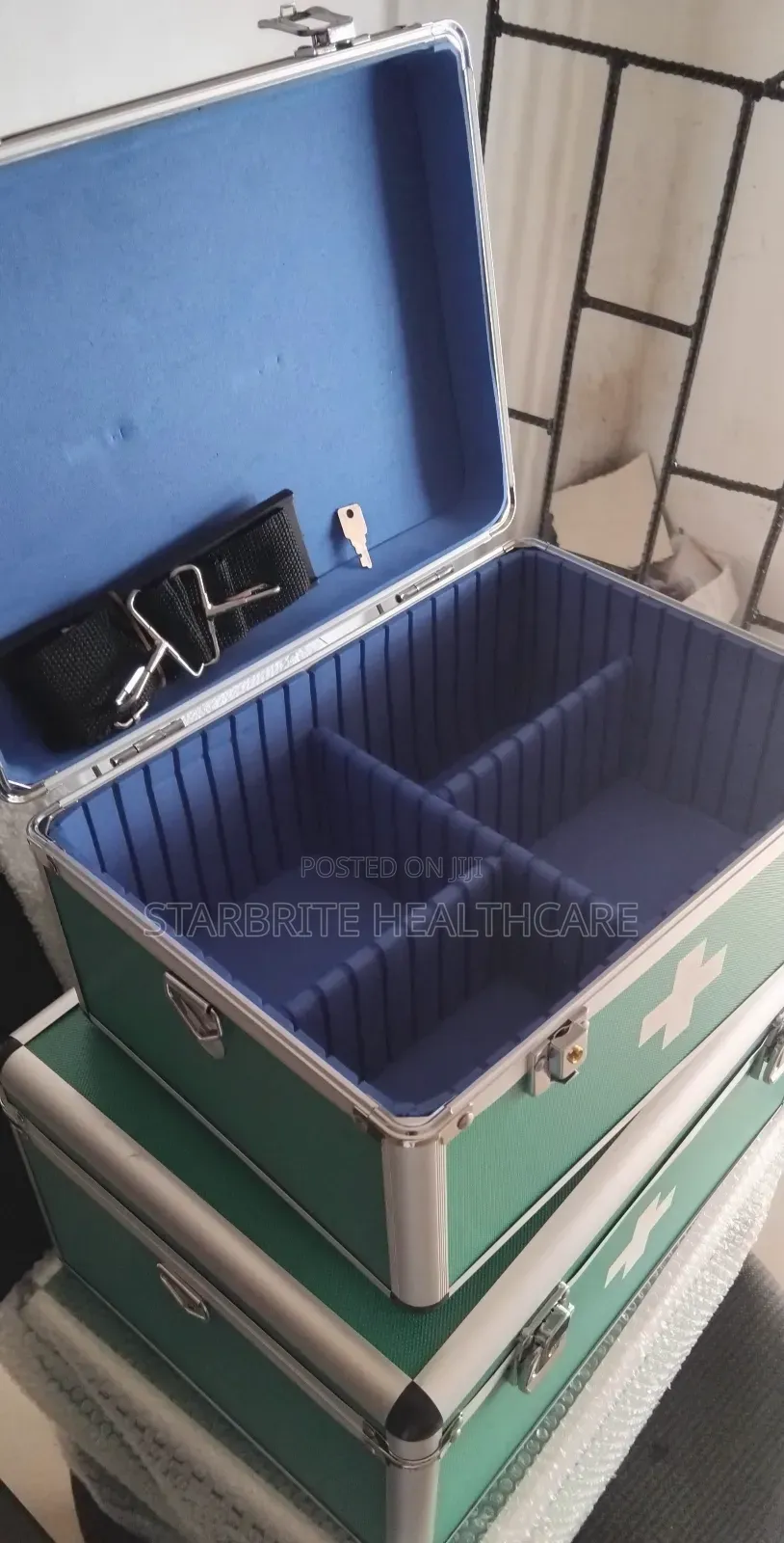 First Aid Box - Empty (Portable Medical Storage Case)
