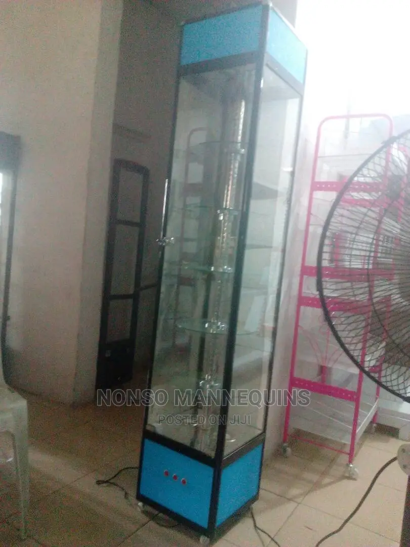 Show Glass For Displaying Jewelries