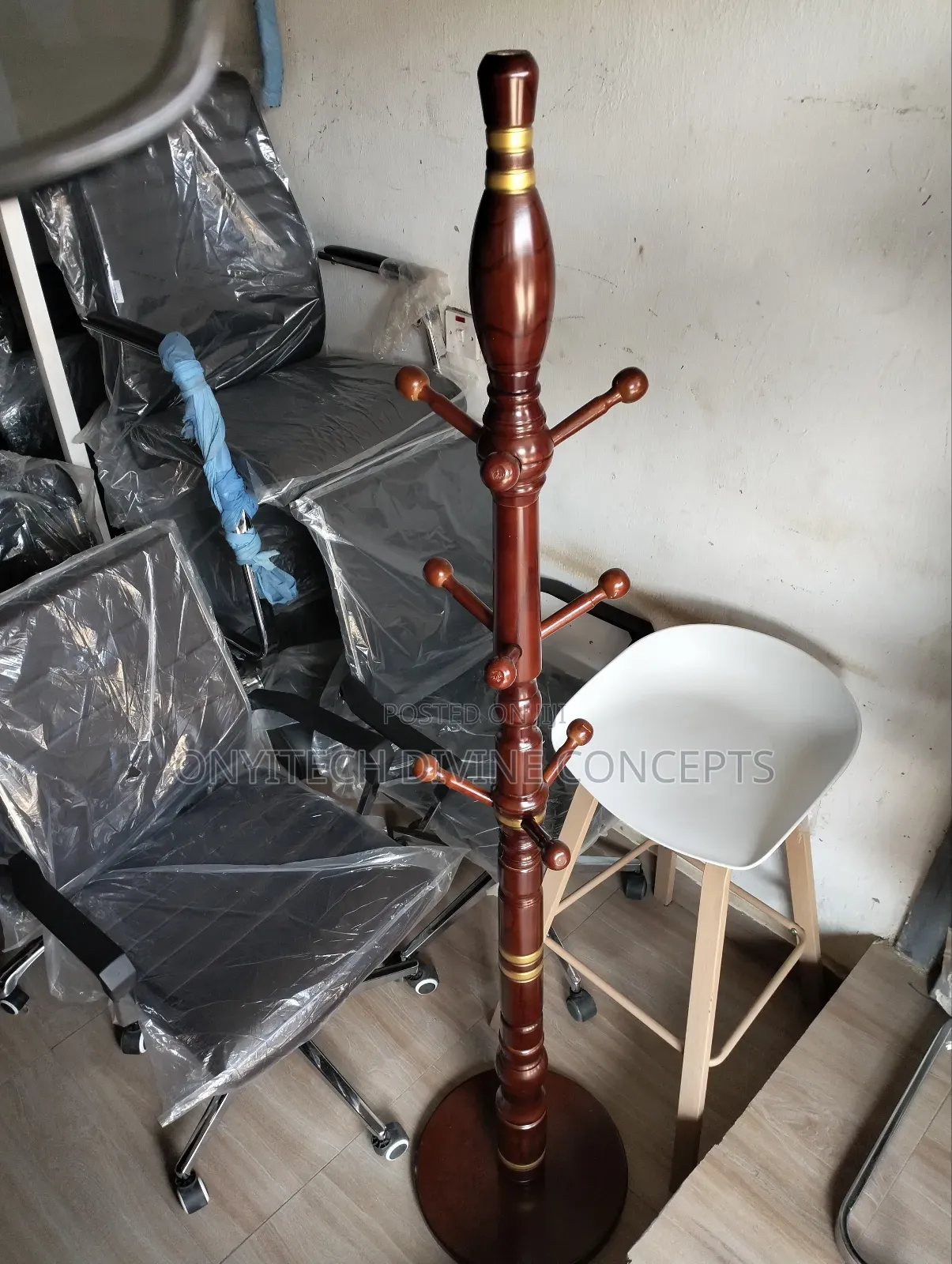 Luxury Wooden Suit Hanger