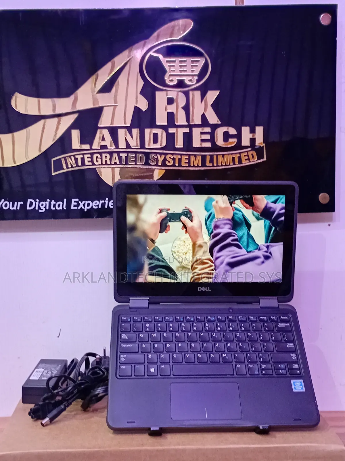 Laptop Dell Latitude 5530 8GB Intel Pentium SSD 256GB