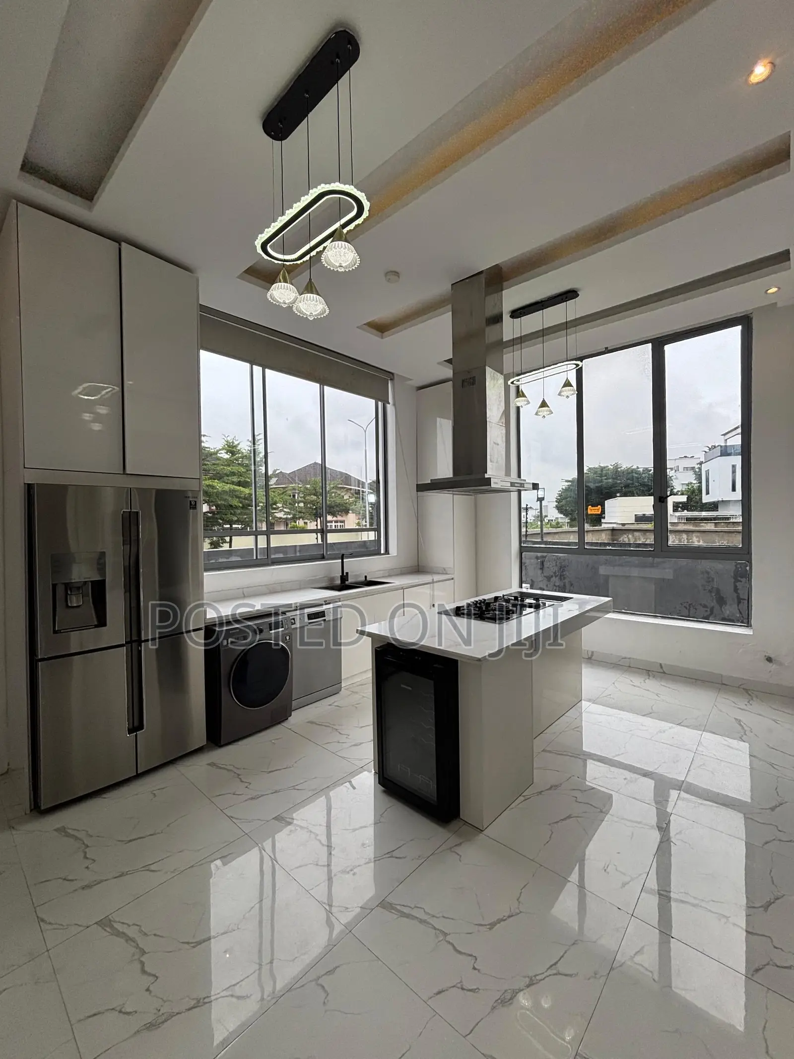 Furnished 5bdrm Duplex in Pinnock Beach Estate, Osapa london for sale