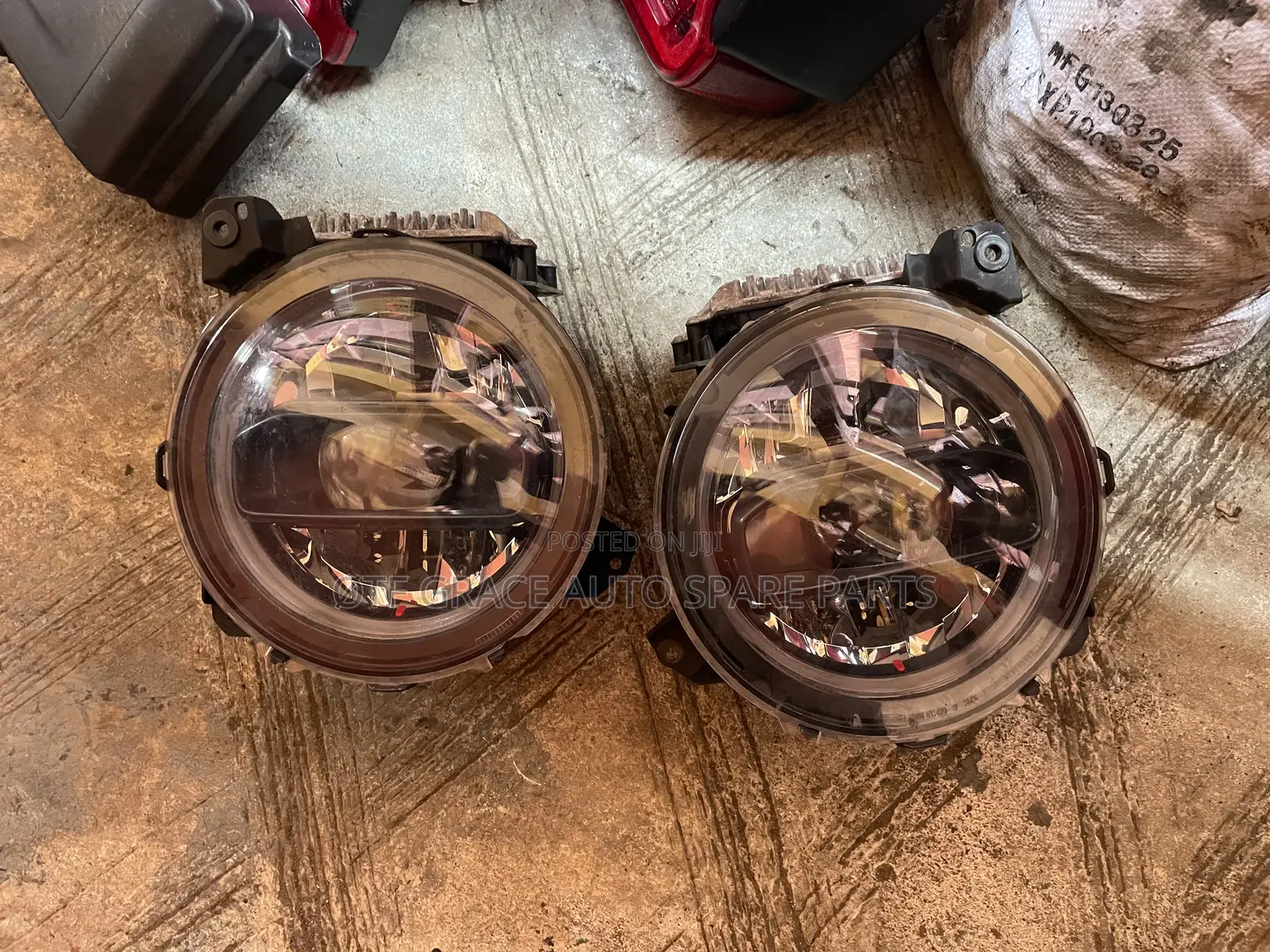 Headlamp Jeep Wrangler