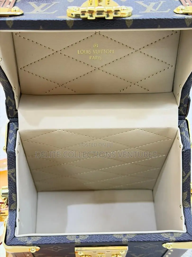 *Original Louis Vuitton Bag Available in Store 