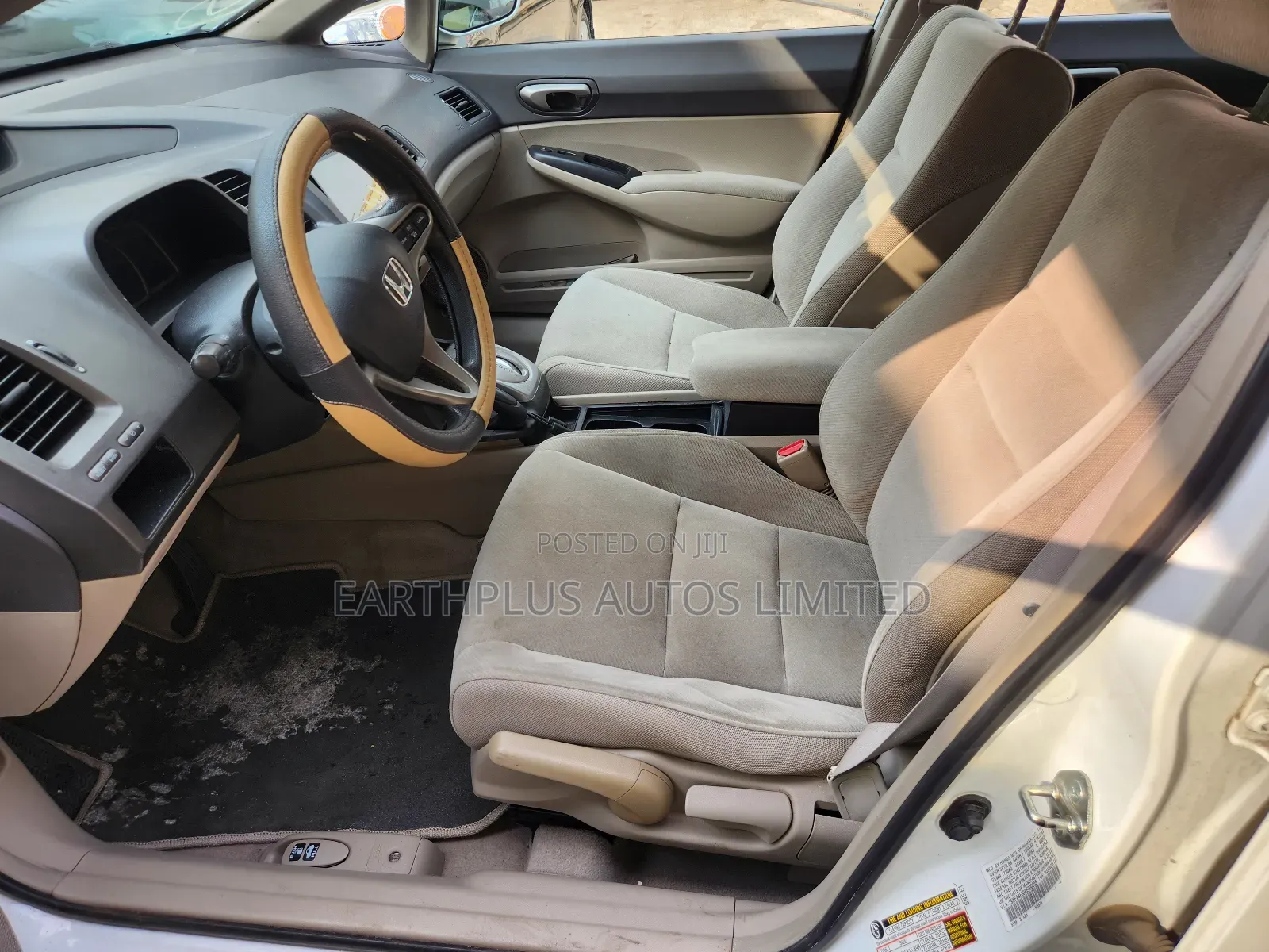 Honda Civic EX Sedan 2011 White
