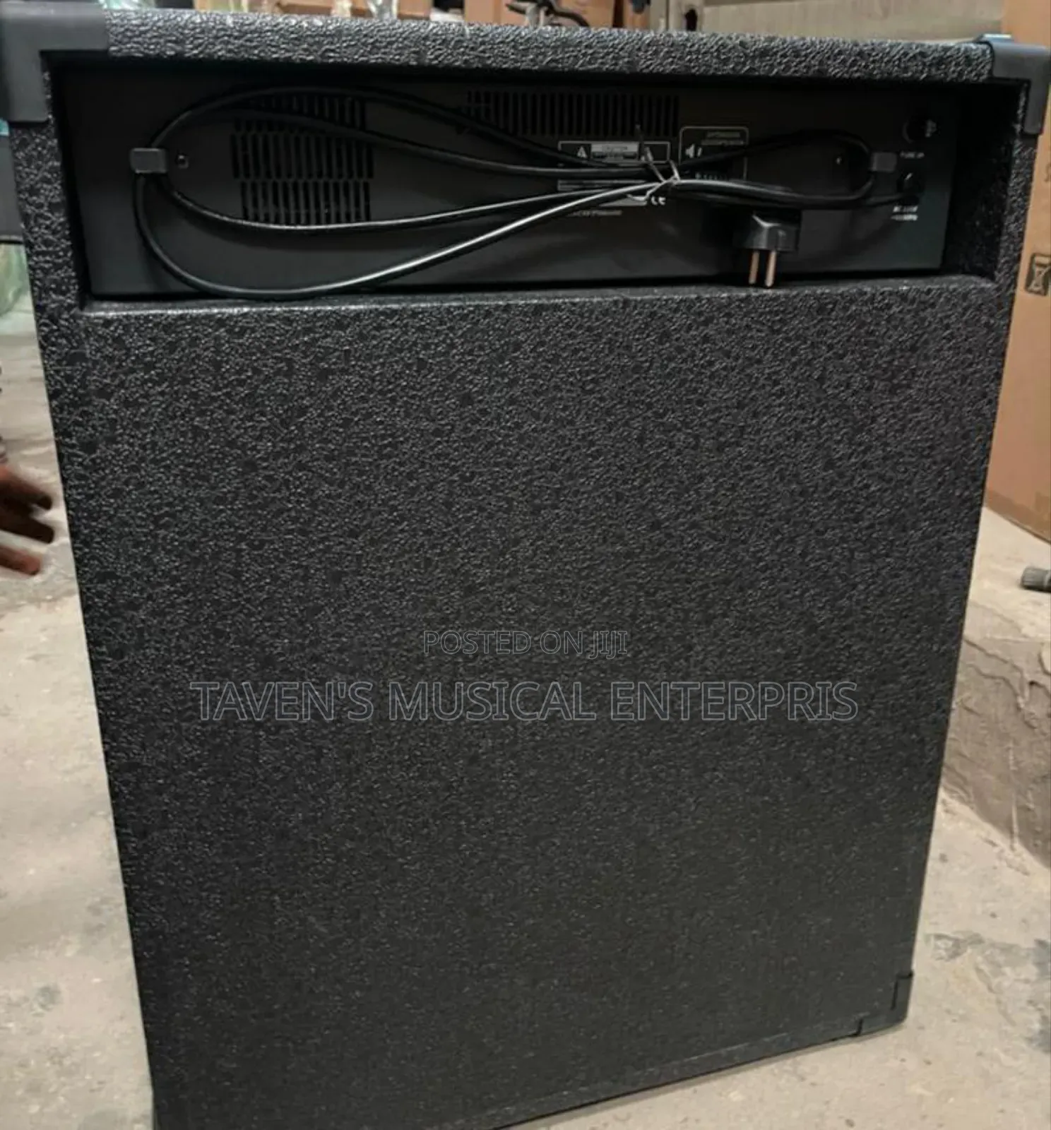 Shekina Pro Audio Bs-4000 Combo Amplifier