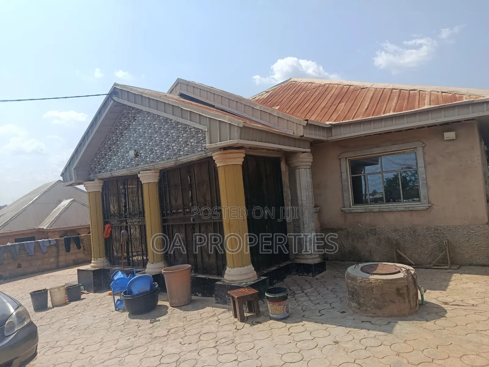 7bdrm Bungalow in Lifeforte, Ibadan for sale