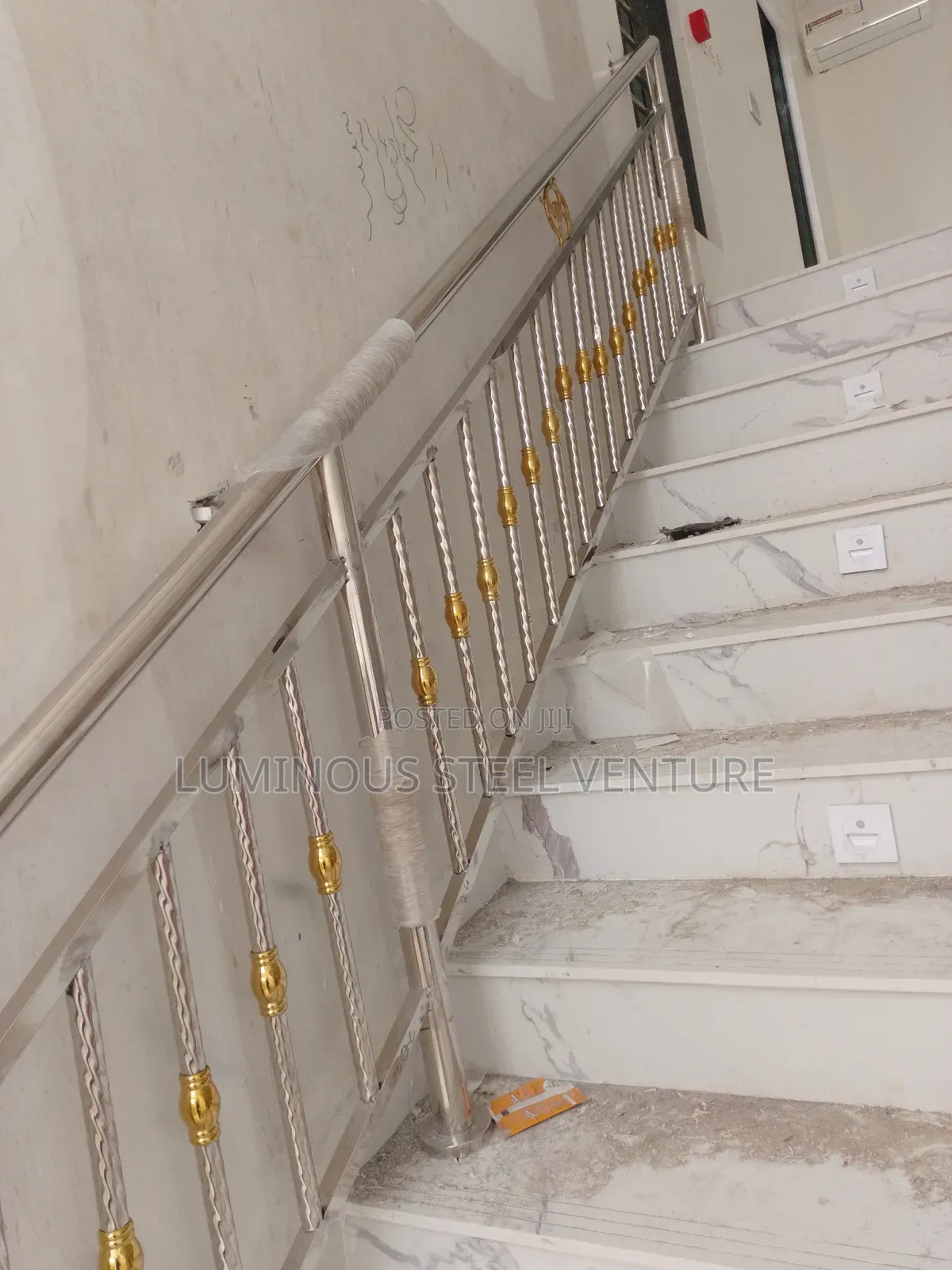 A High-Quality, Long-Lasting Product Is the Stainless Steel Handrail