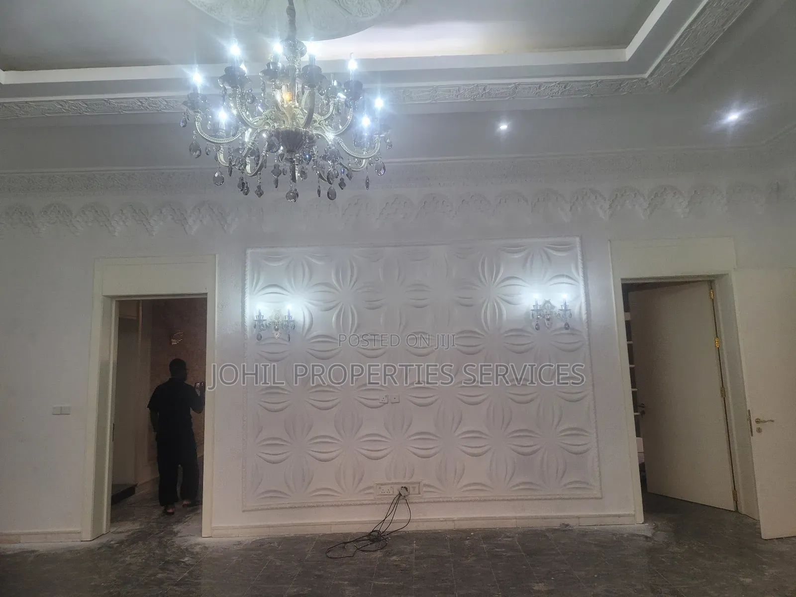 8bdrm Mansion in Maitama for rent