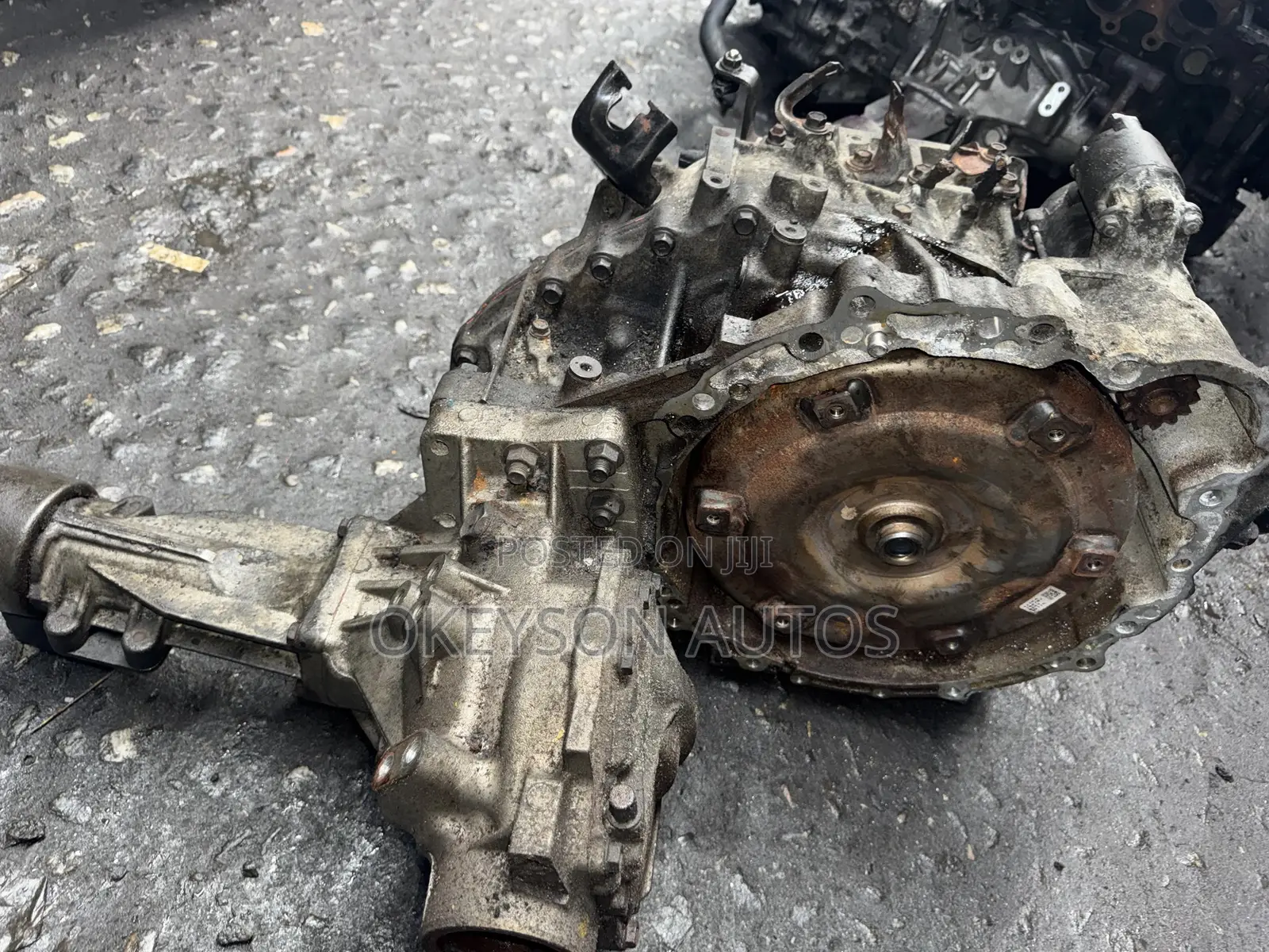 Automatic 4x4 Gearbox For Toyota Sienna 2010-2018 Model