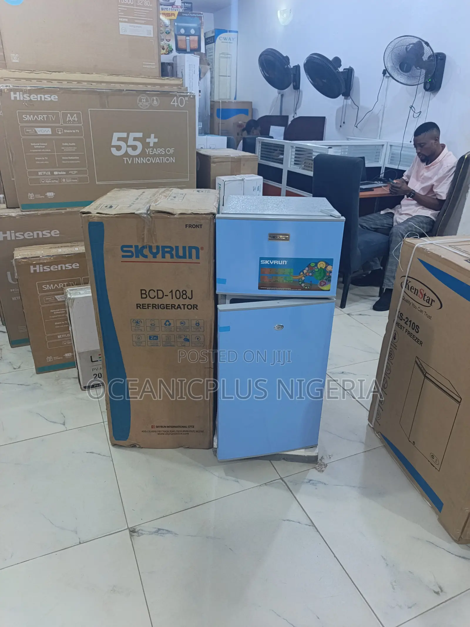 Skyrun BCD-108j 108l Top Freezer Fridge