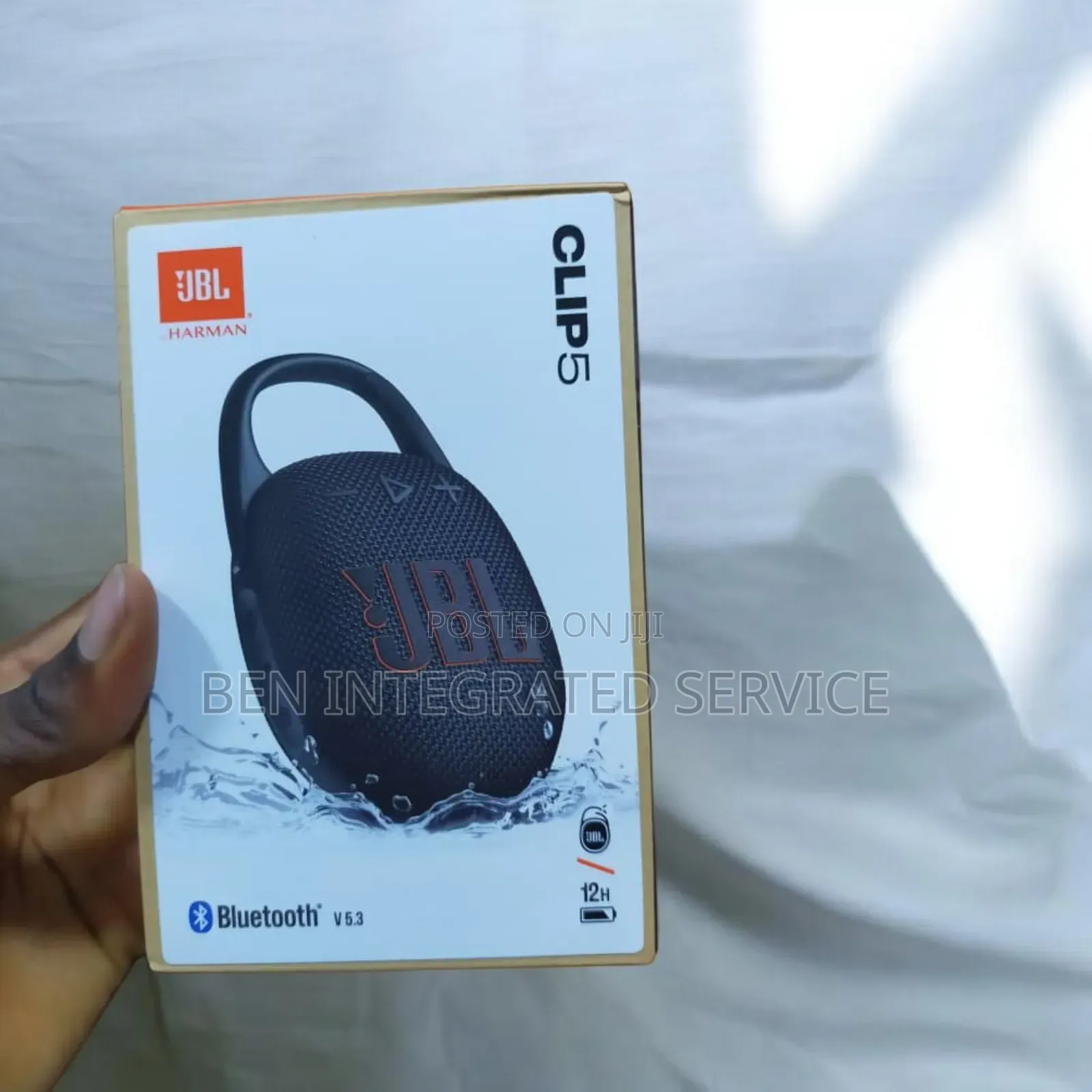 JBL Clip 5 for Quantity Sound and Amazing Bass