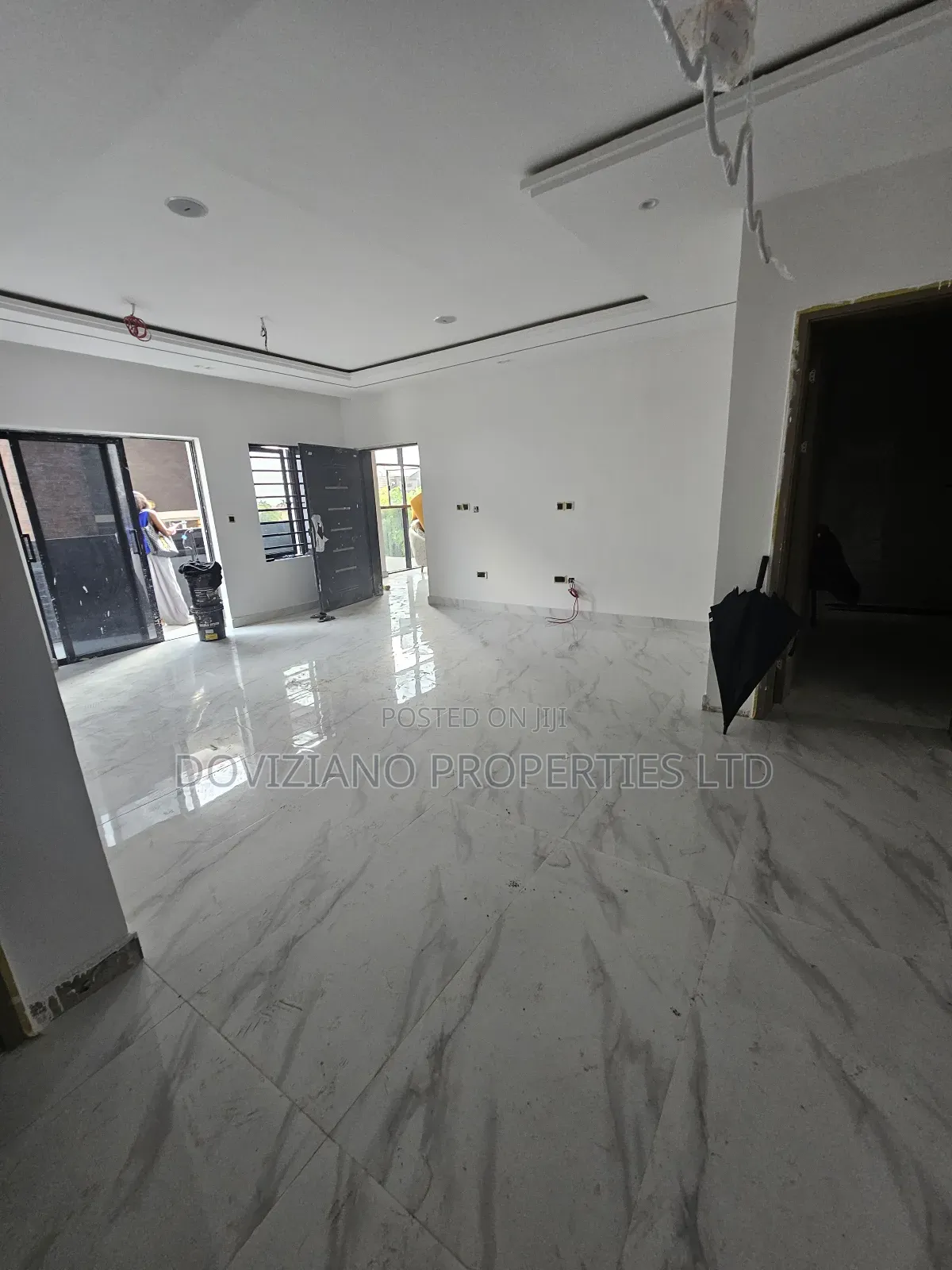 3bdrm Apartment in Ikeja GRA for rent