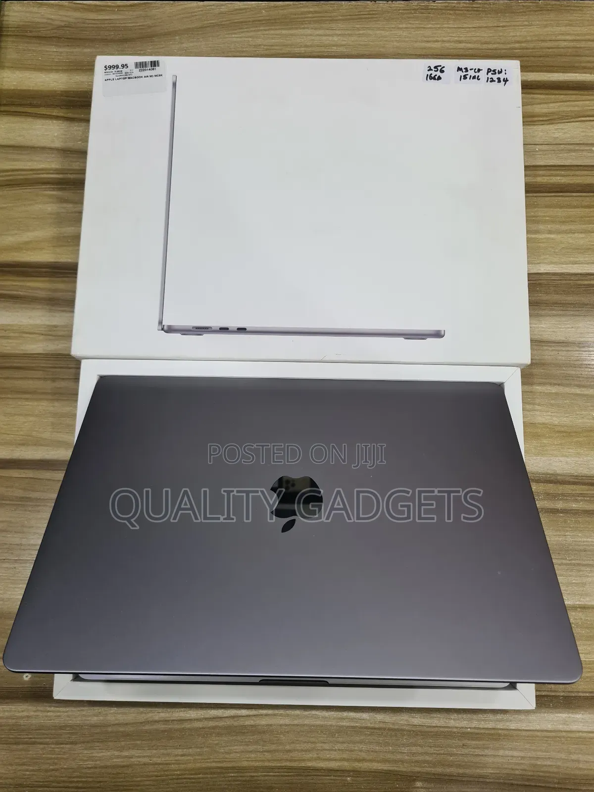 Laptop Apple MacBook Air 2023 M2 16GB Apple M3 SSD 256GB